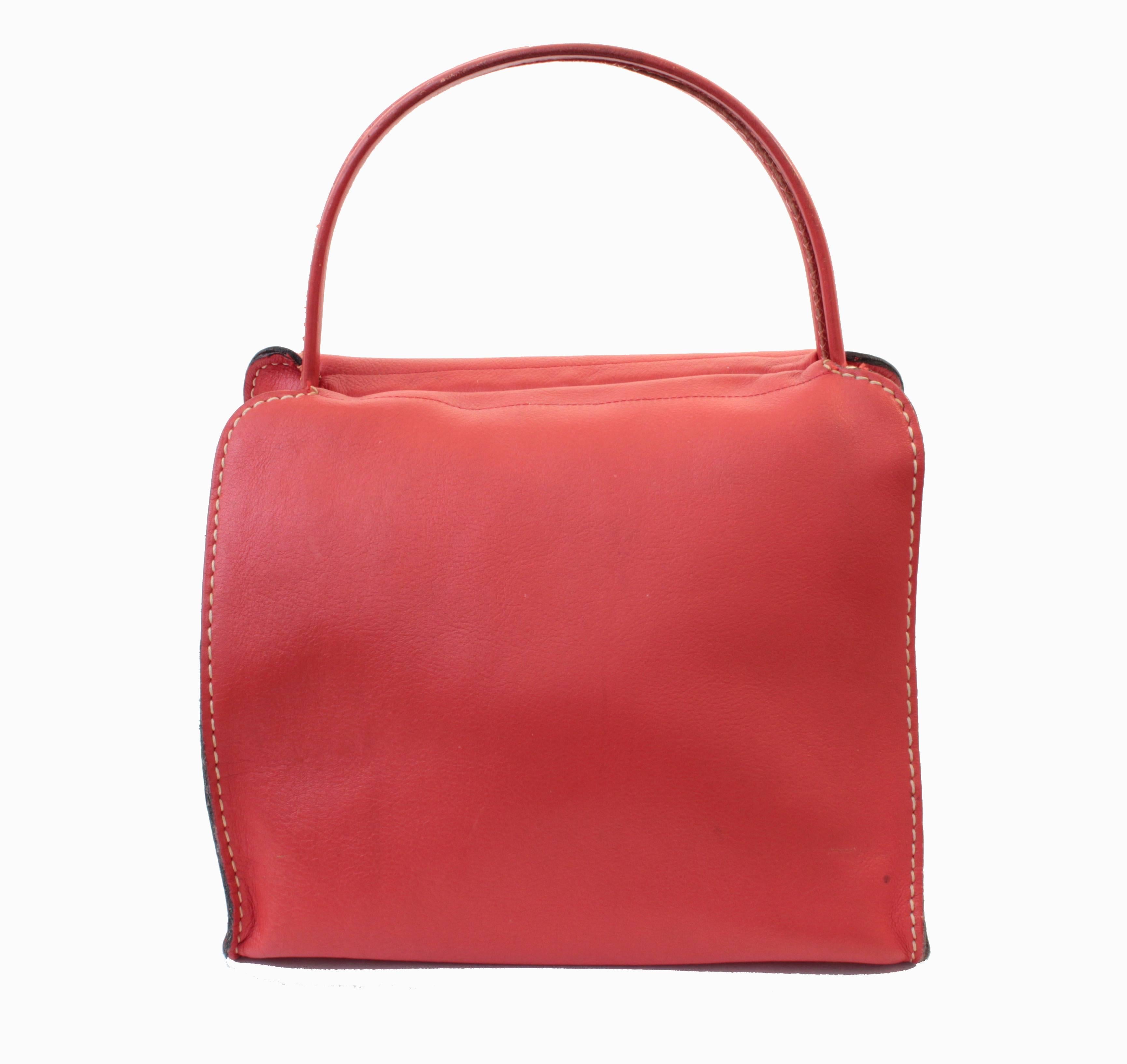 Bonnie Cashin pour Coach - Sac fourre-tout en cuir rouge avec cadre ciseau, sac cabas, 1966 2
