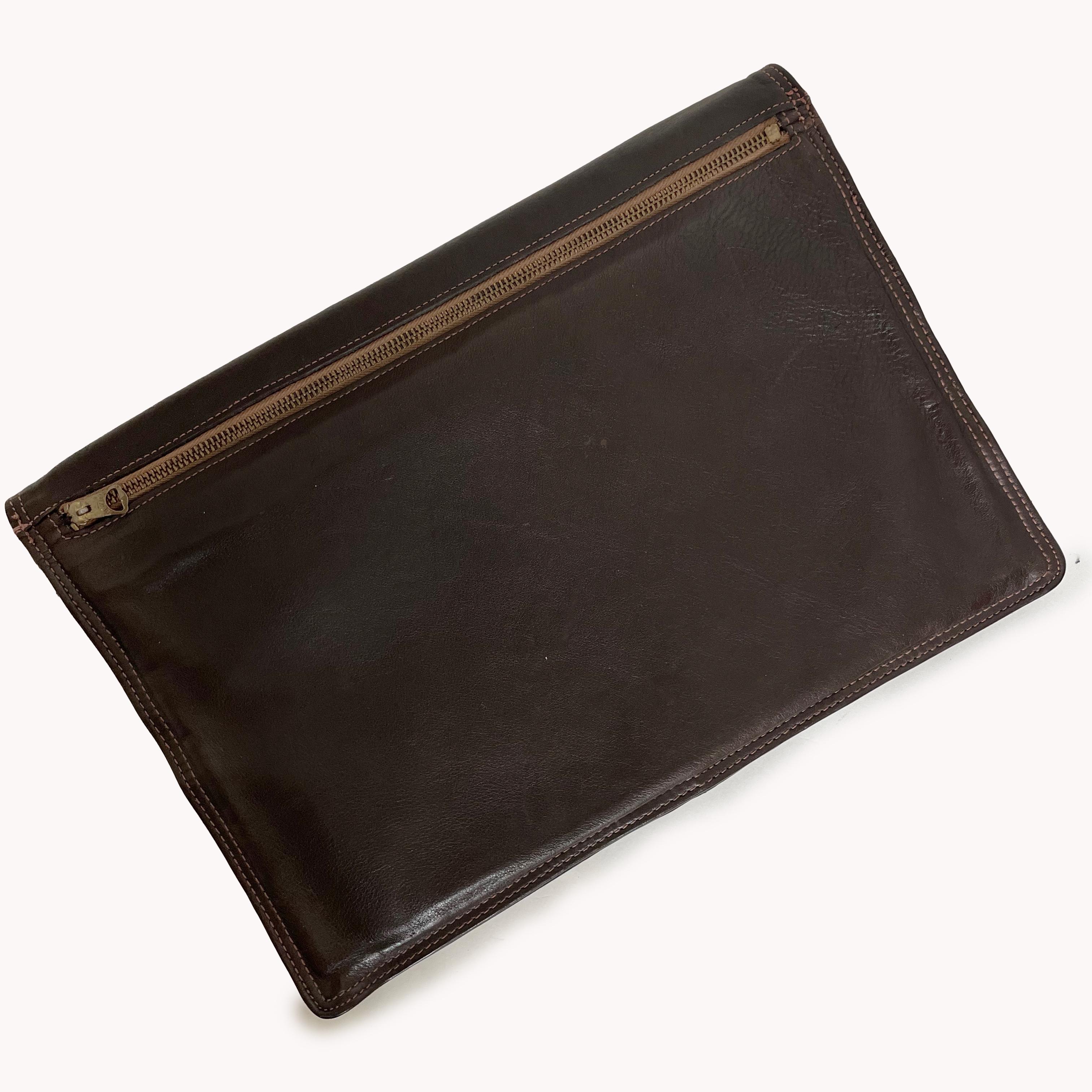 Bonnie Cashin for Meyers Oversized Clutch Bag Portfolio Brown Leather Vintage For Sale 4