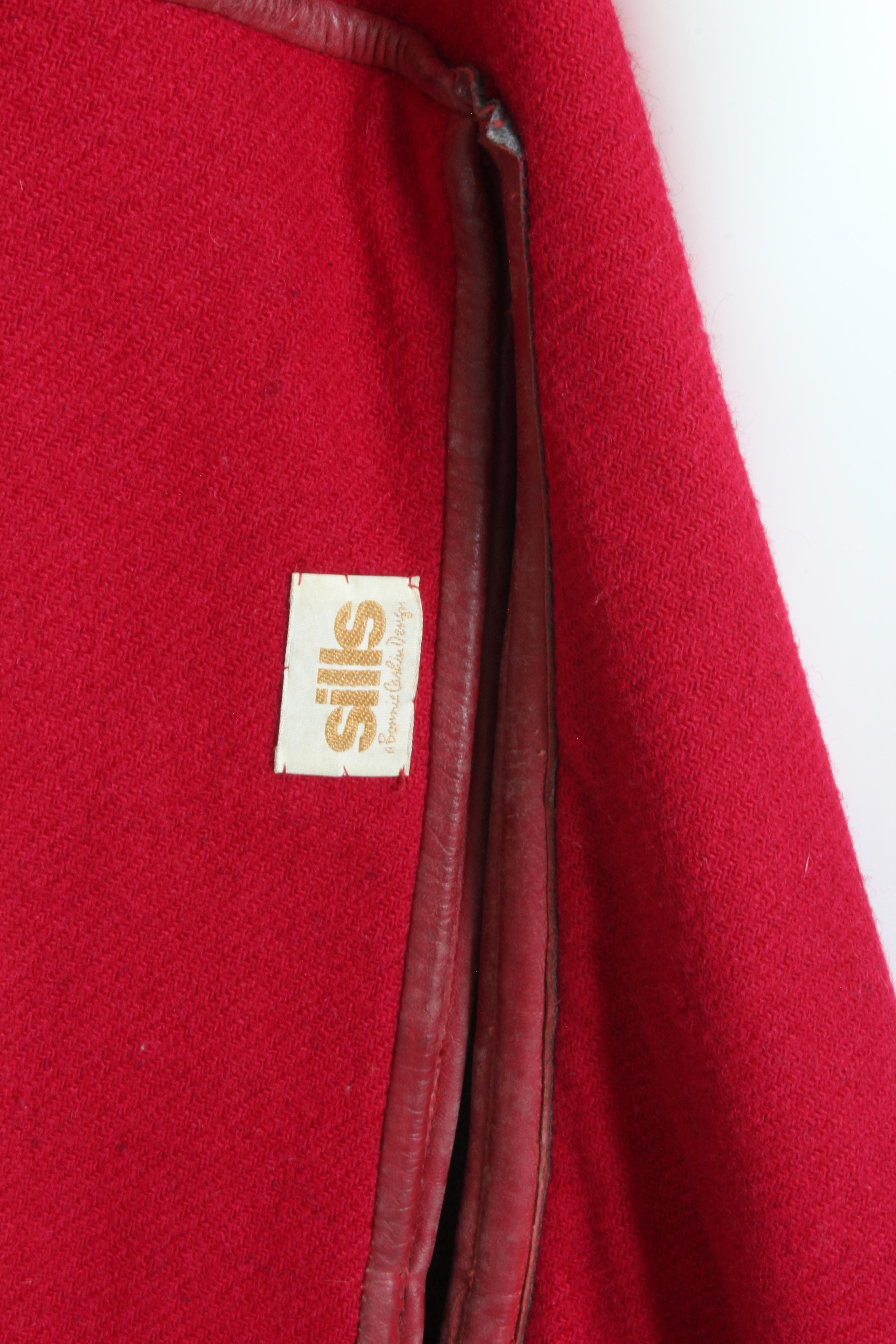 Bonnie Cashin for Sills Cape Hooded Charcoal Wool Red Leather Trim Rare Vintage For Sale 3