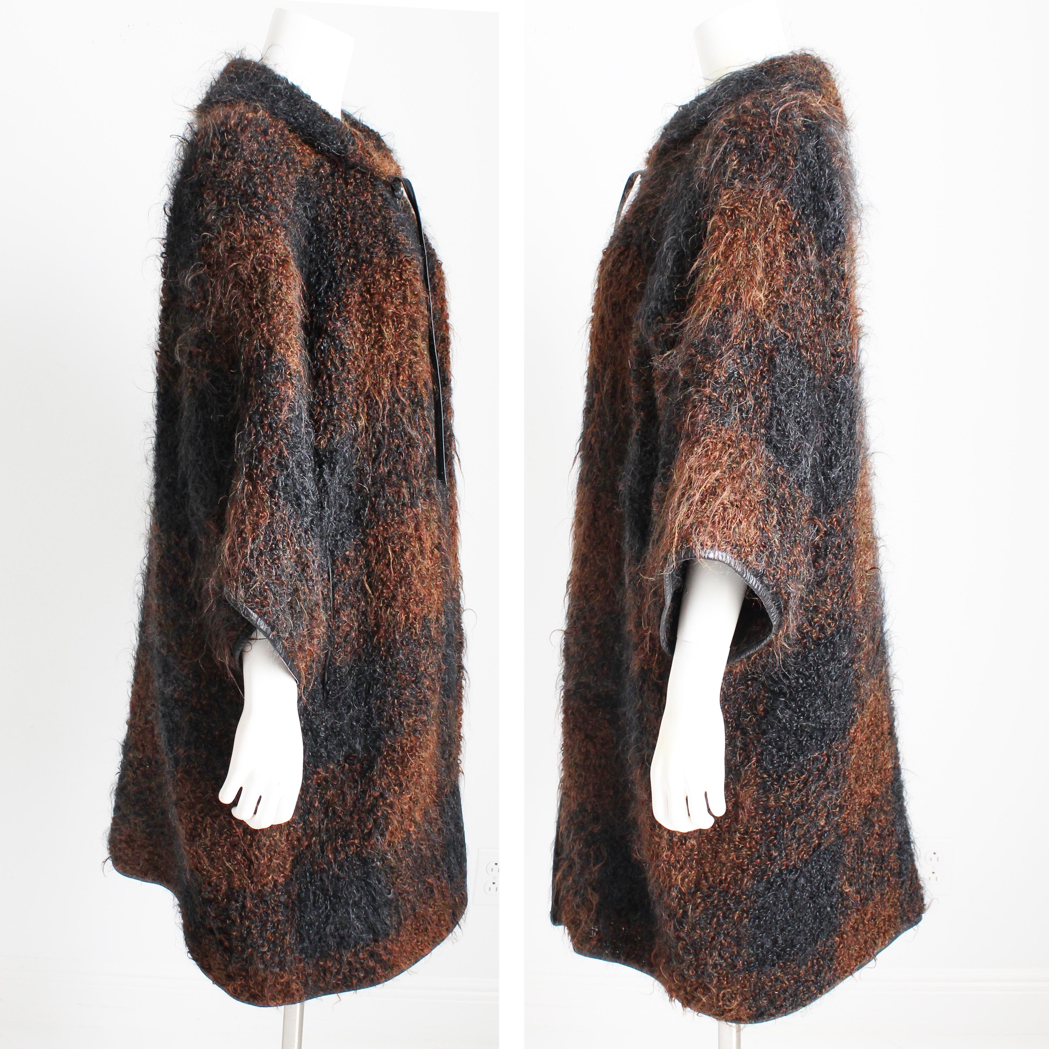 Bonnie Cashin for Sills Coat NOH Mohair Knit Leather Trim Museum Piece Rare OS For Sale 2