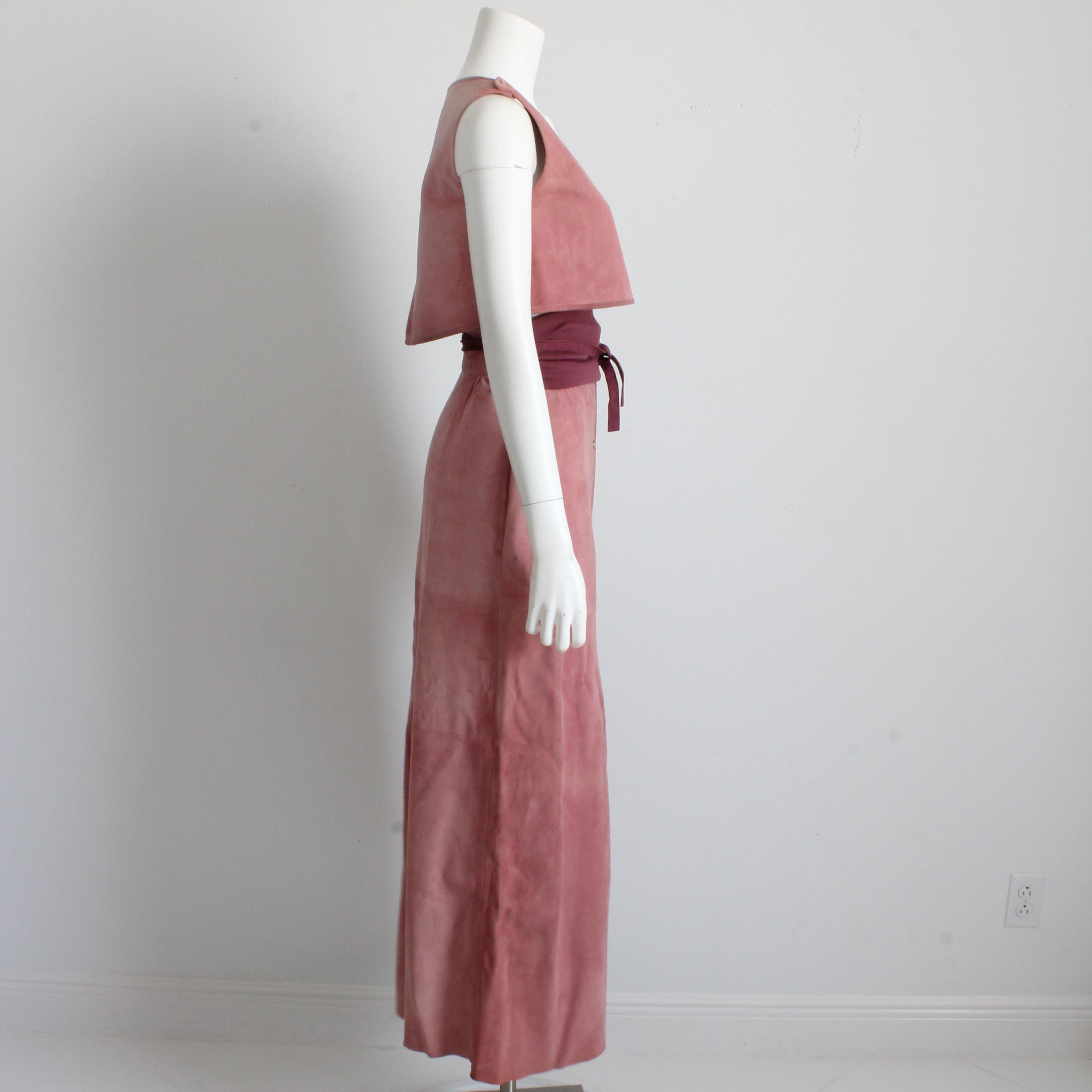 Women's Bonnie Cashin for Sills Pink Suede Skirt Set 3pc Top Skirt and Belt Rare S 1970s For Sale