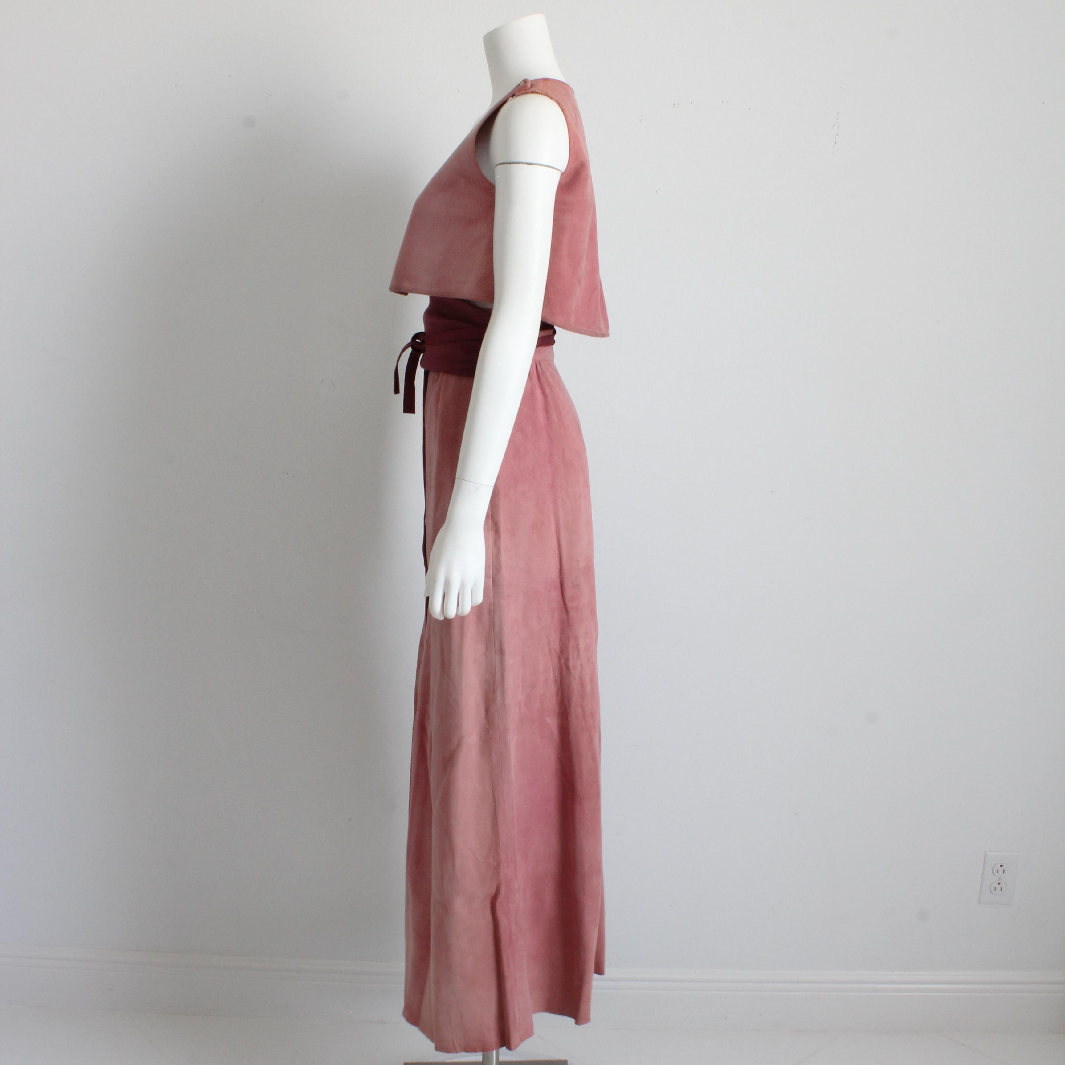 Bonnie Cashin for Sills Pink Suede Skirt Set 3pc Top Skirt and Belt Rare S 1970s For Sale 2