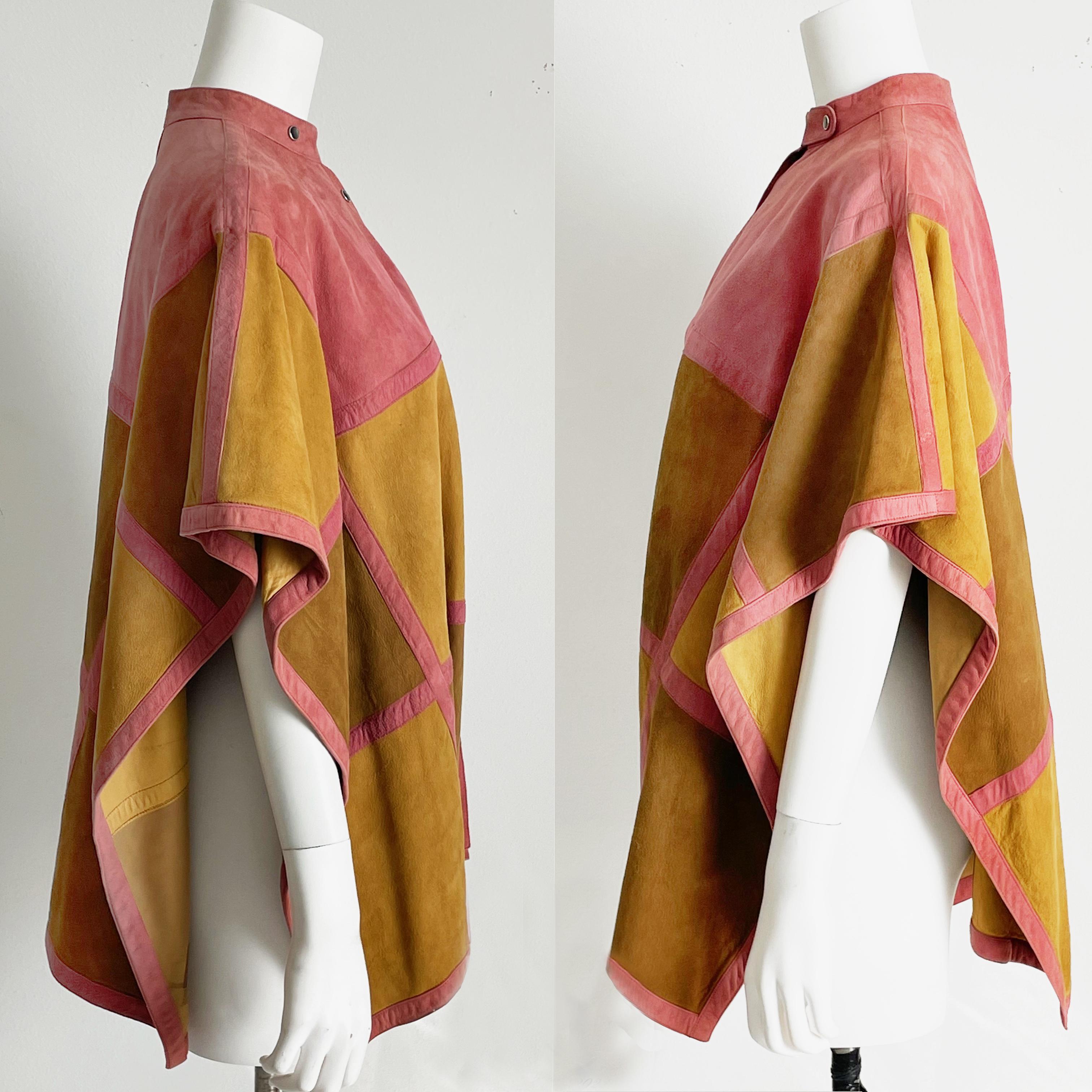 Bonnie Cashin for Sills Poncho cape en daim rose et olive patchwork vintage, années 70 en vente 3