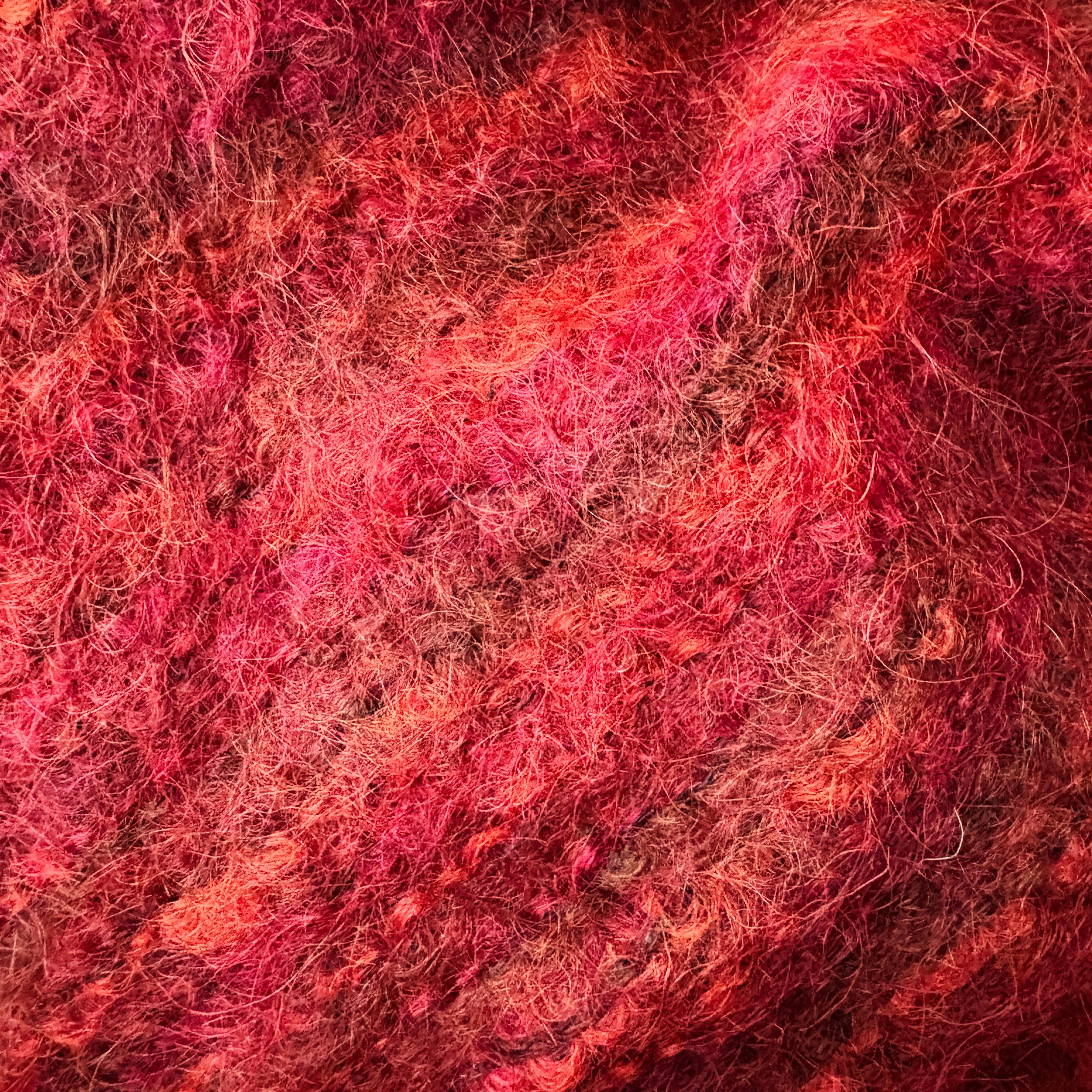 Femenino o masculino Bonnie Cashin The Knittery 1970s Mohair Ombre Cardigan Hand Knit Kimono Sleeve en venta