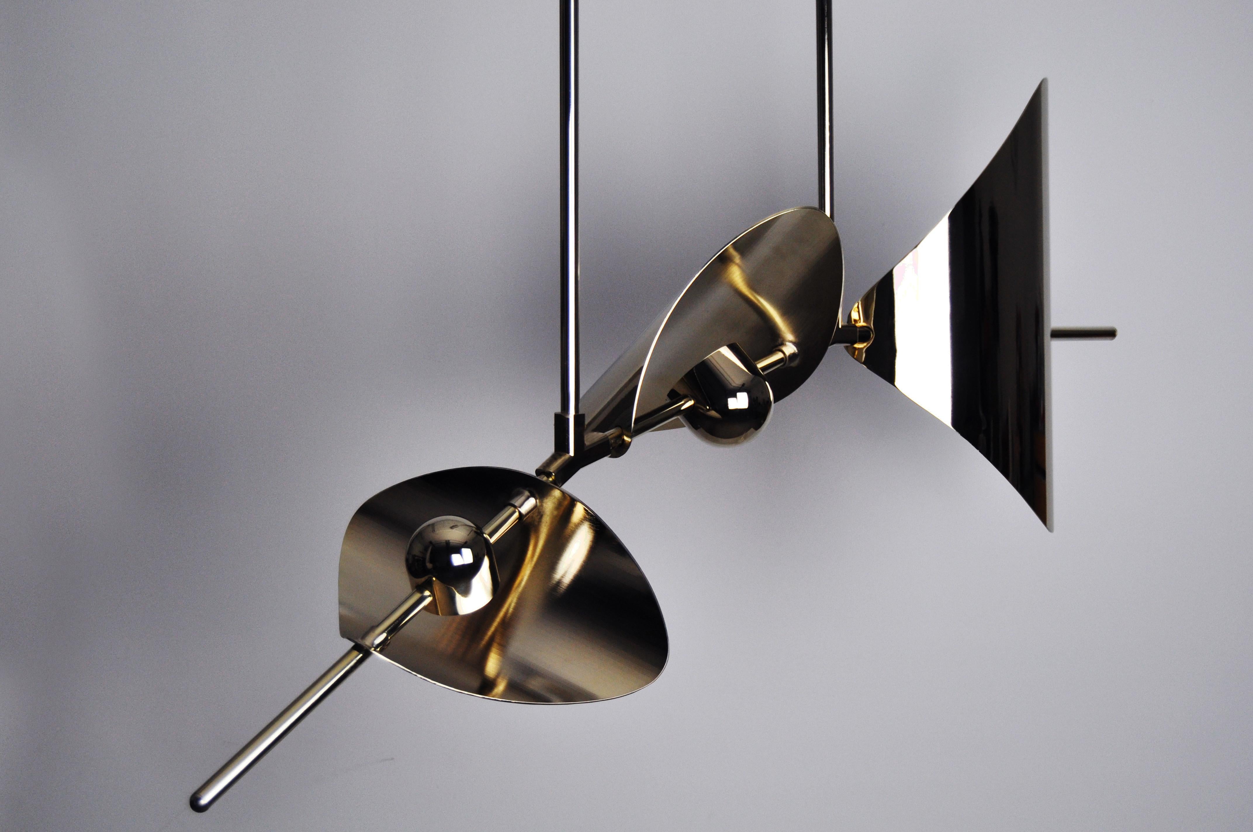 Bonnie Config 2 Zeitgenössischer LED-Kronleuchter, Messing oder Nickel, groß, Kunst (Moderne) im Angebot