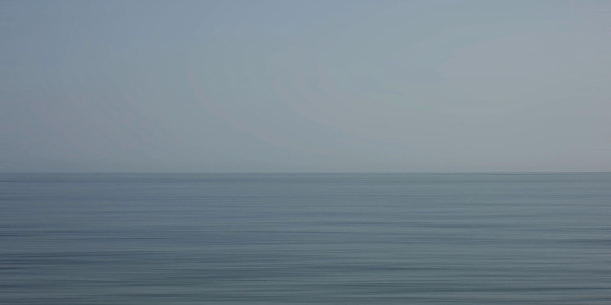 Moderne Photographie Bonnie Edelman « Algarve Blue, Portugal », Série de Scapes, 2021 en vente