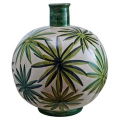 Bonnie Palme Green Vase