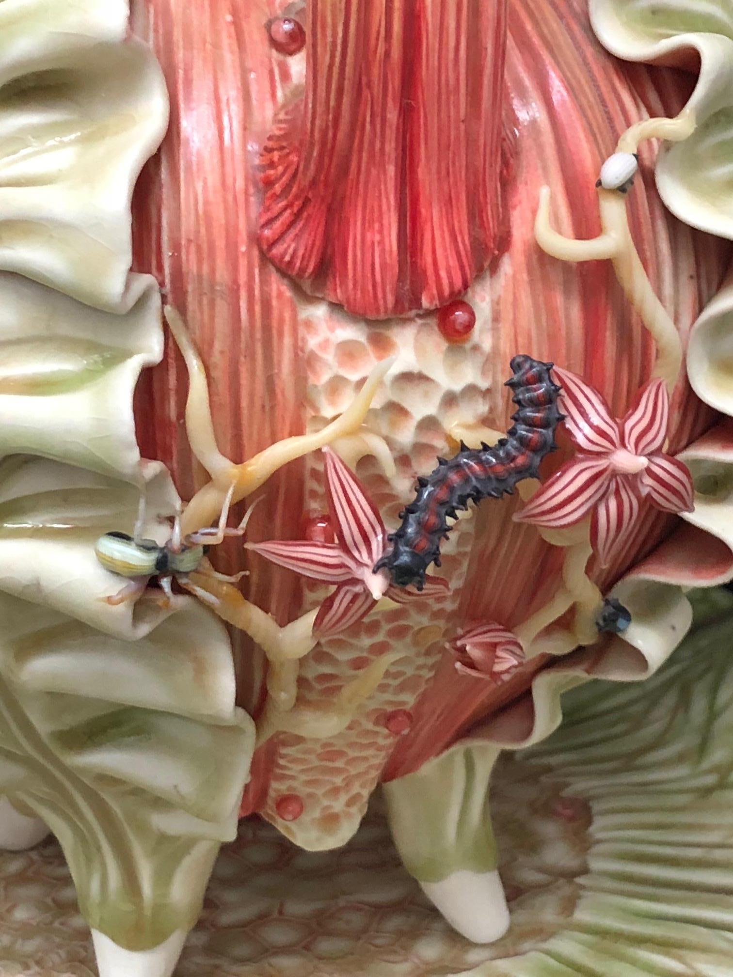 Bonnie Seeman grew up in Miami, Florida with a propensity towards anatomy illustration and the dazzling colors and rich foliage of the Miami landscape.  Developing her technique with porcelain and glass, Seeman channeled her inspirations; resulting