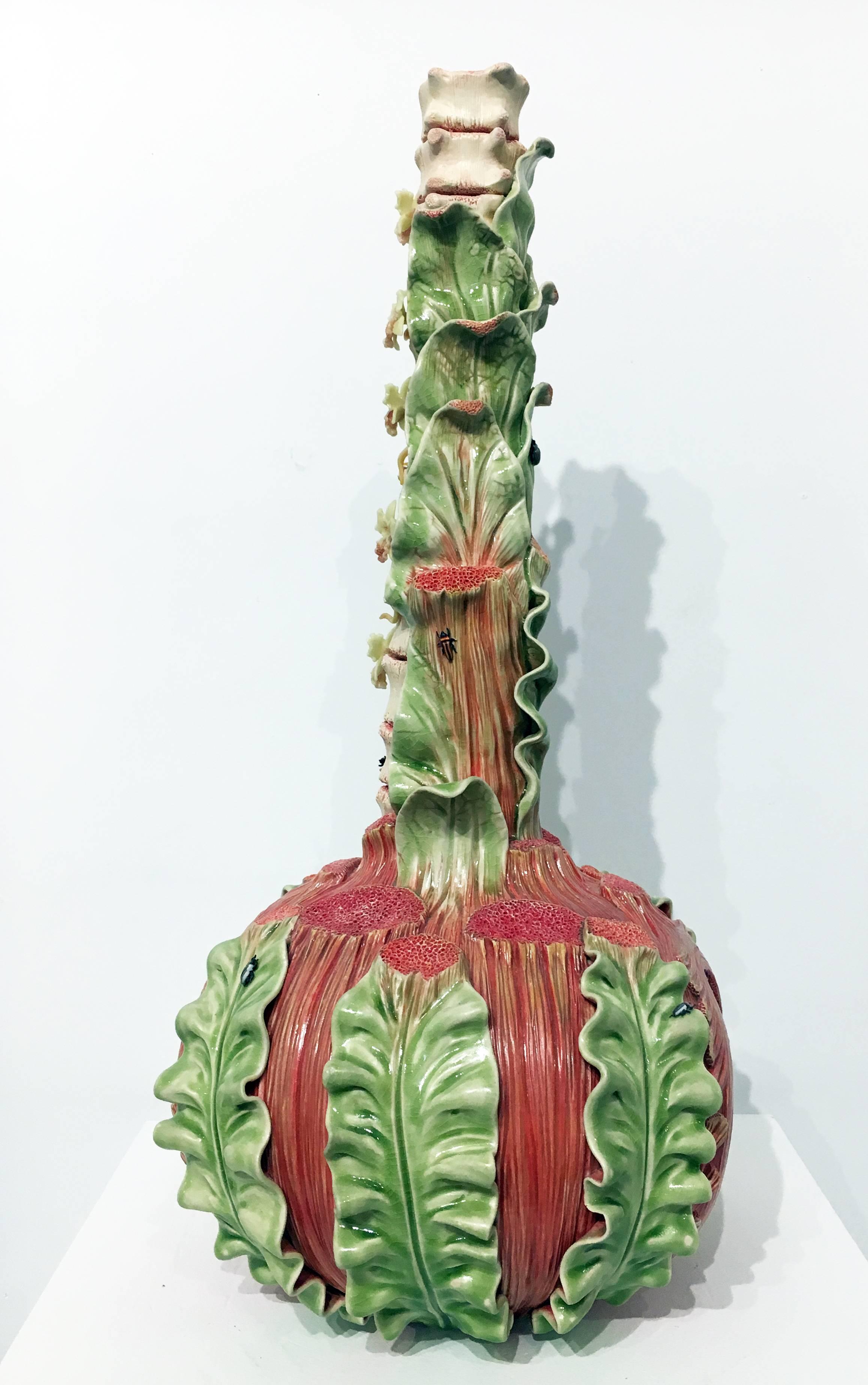 Bonnie Seeman grew up in Miami, Florida with a propensity towards anatomy illustration and the dazzling colors and rich foliage of the Miami landscape.  Developing her technique with porcelain and glass, Seeman channeled her inspirations; resulting