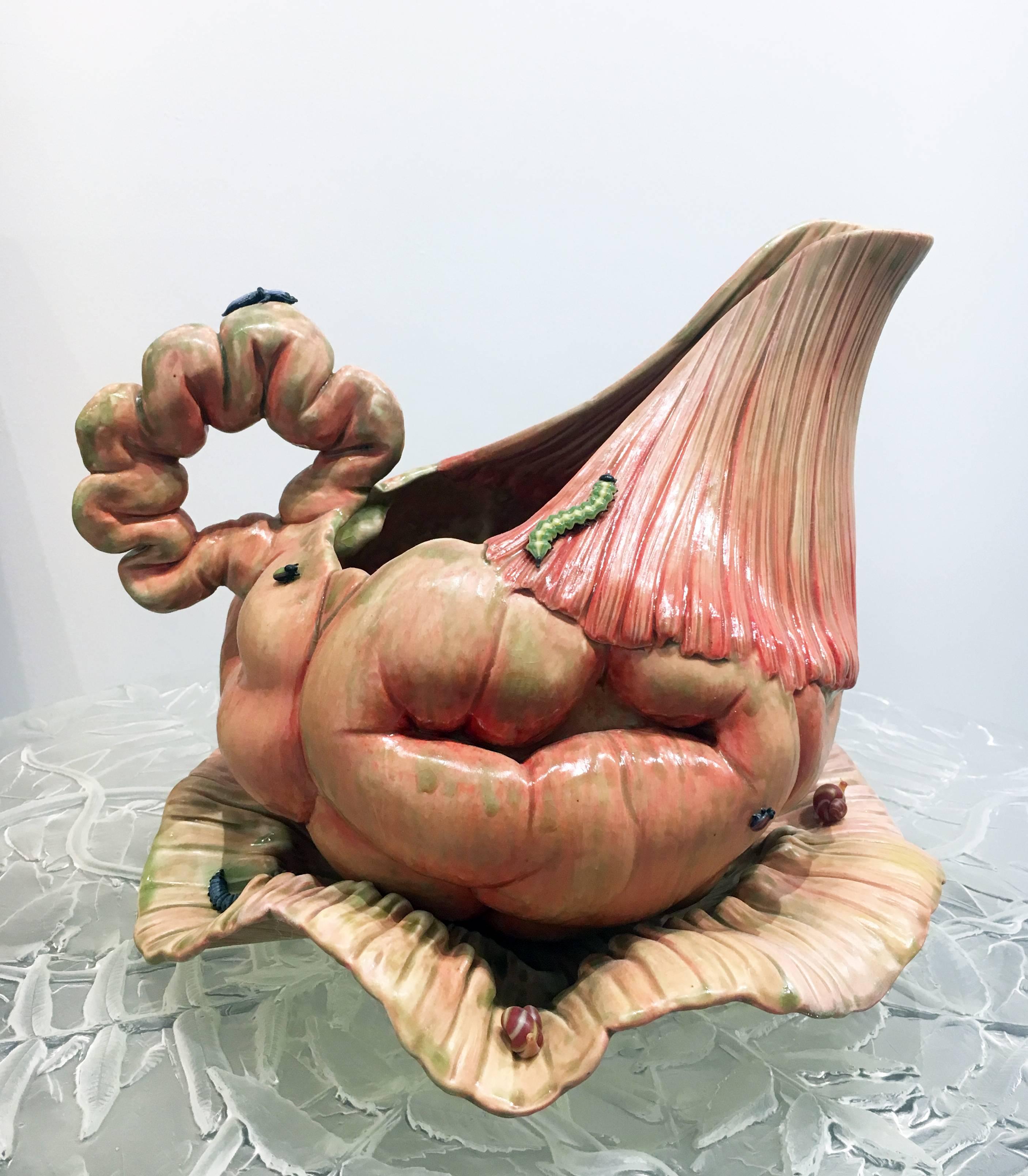 "Forma de jarra con intestinos", Escultura de porcelana, Anatómica, Acentos de cristal