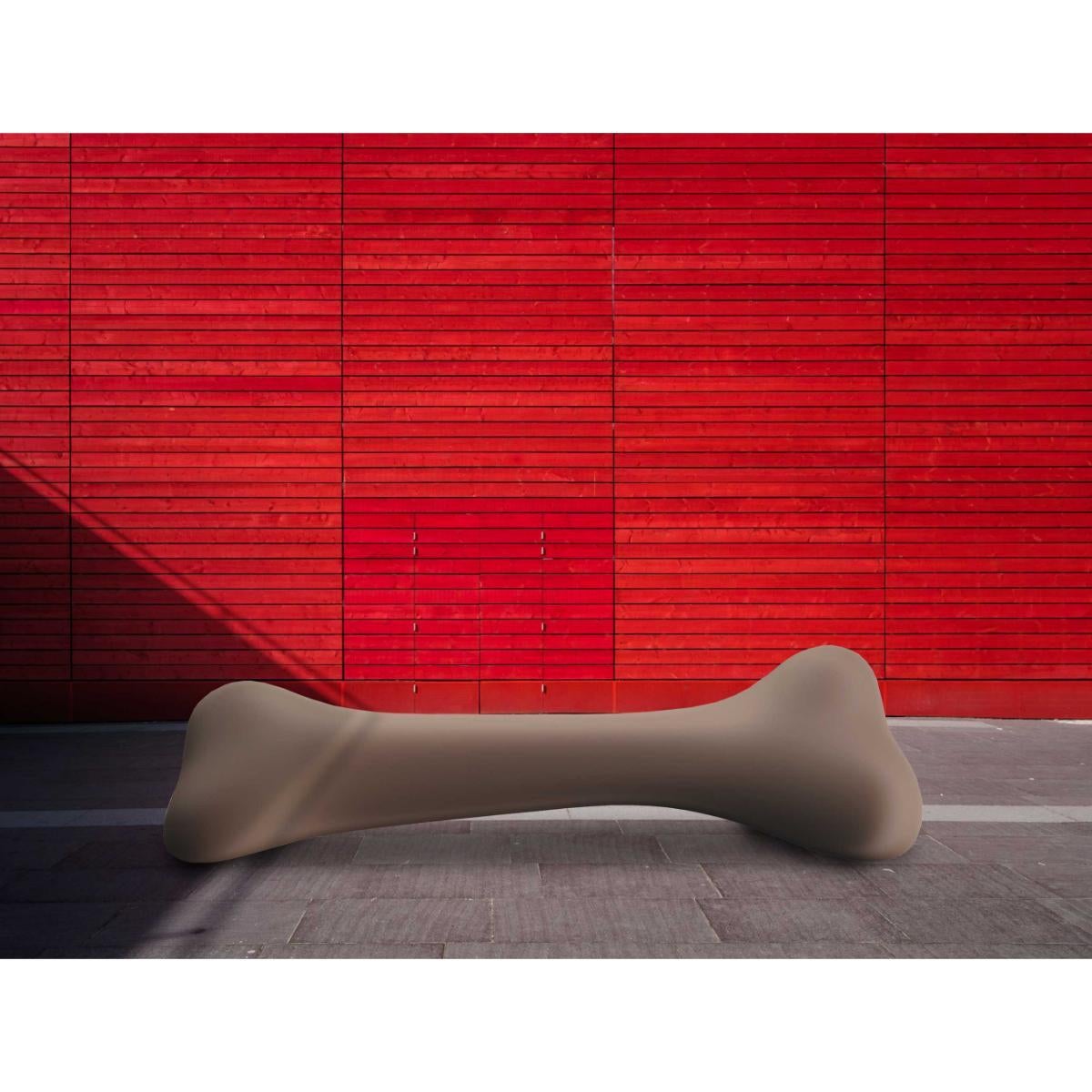 XXIe siècle et contemporain Banc d'extérieur Bonos en polyéthylène recyclable gris tourterelle de Dai Sugasawa en vente