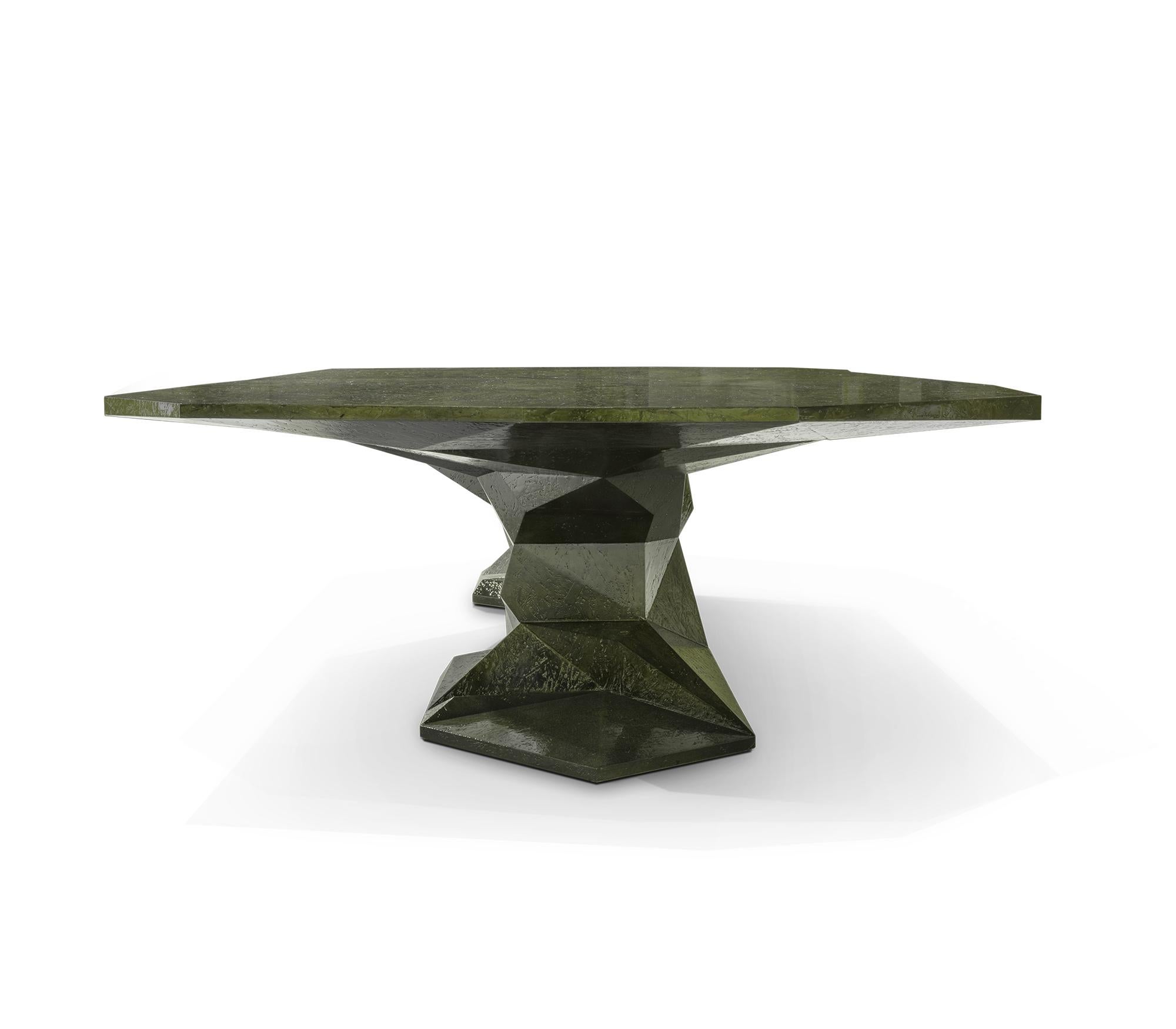 Intagliato a mano Tavolo da pranzo Bonsai Big - Legno verniciato lavorato a mano - Boca Do Lobo in vendita