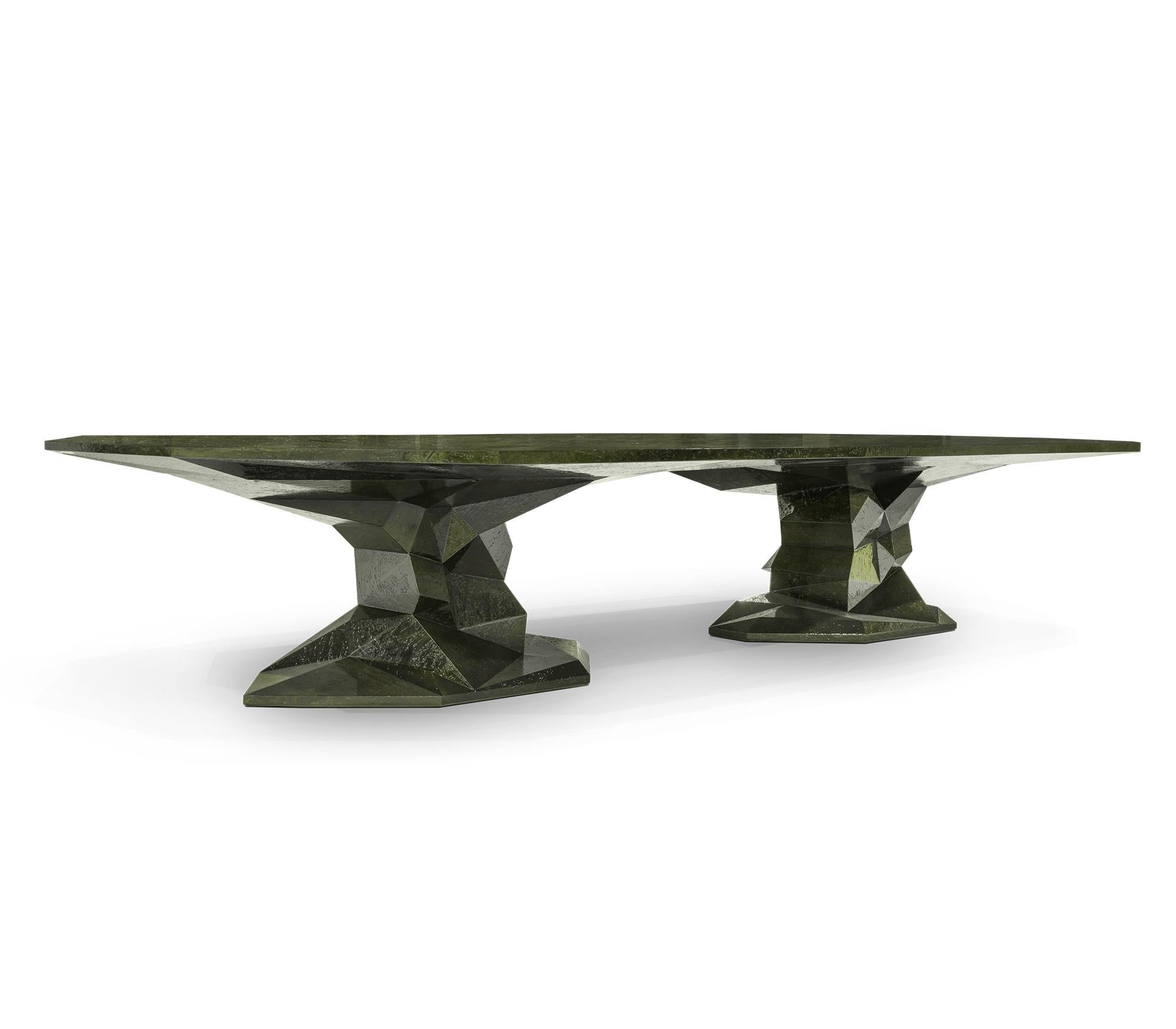 Tavolo da pranzo Bonsai Big - Legno verniciato lavorato a mano - Boca Do Lobo In condizioni Nuovo in vendita a Rio Tinto, PT