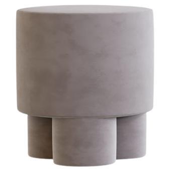 BOO Hocker aus beigem Samt von Hermhaus