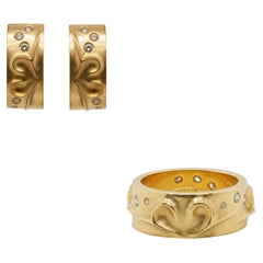 Boodle and Dunthorne 18 Carat Yellow Gold and Diamond Ring & Earring Set