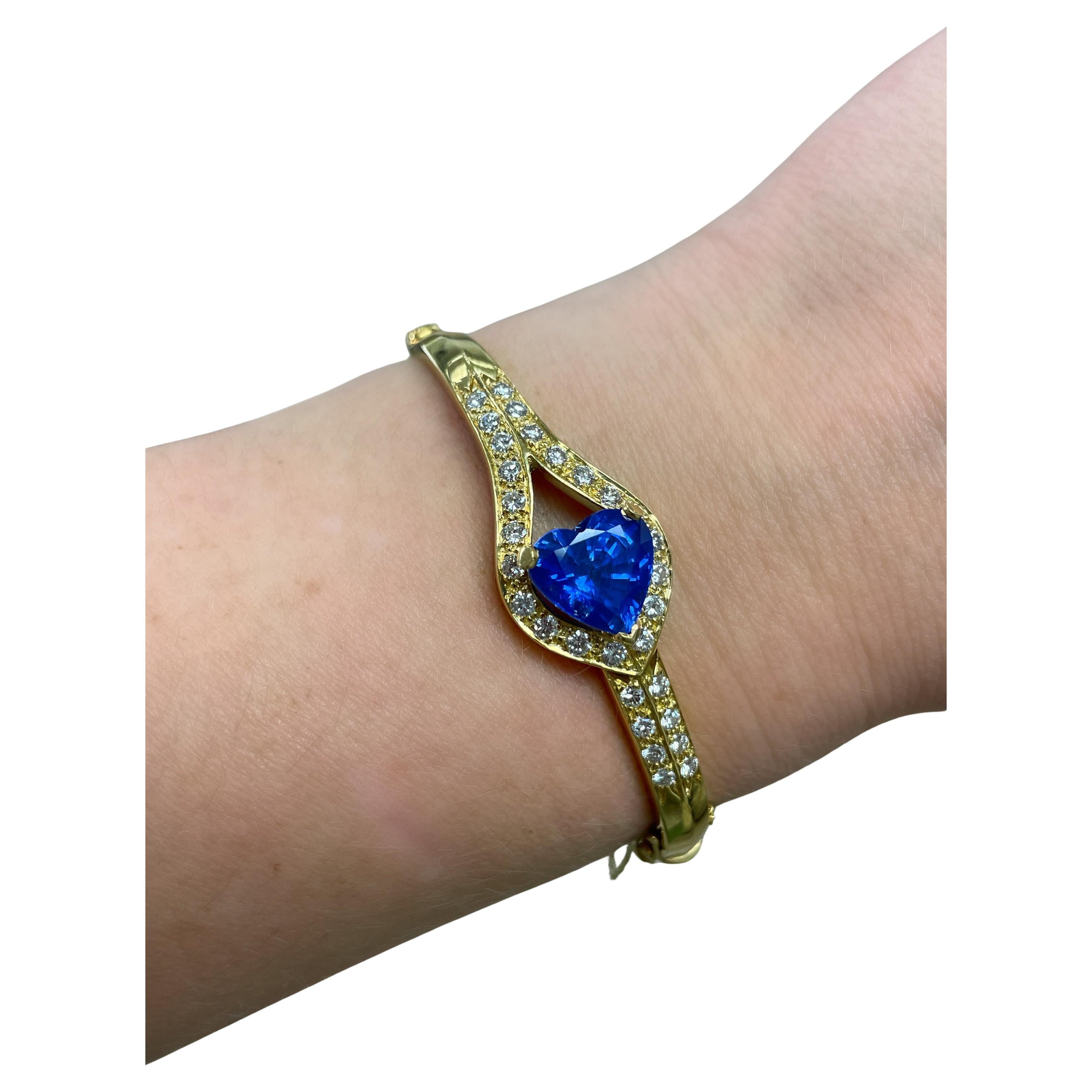 Boodle & Dunthorne, Sapphire and Diamond Bangle Bracelet