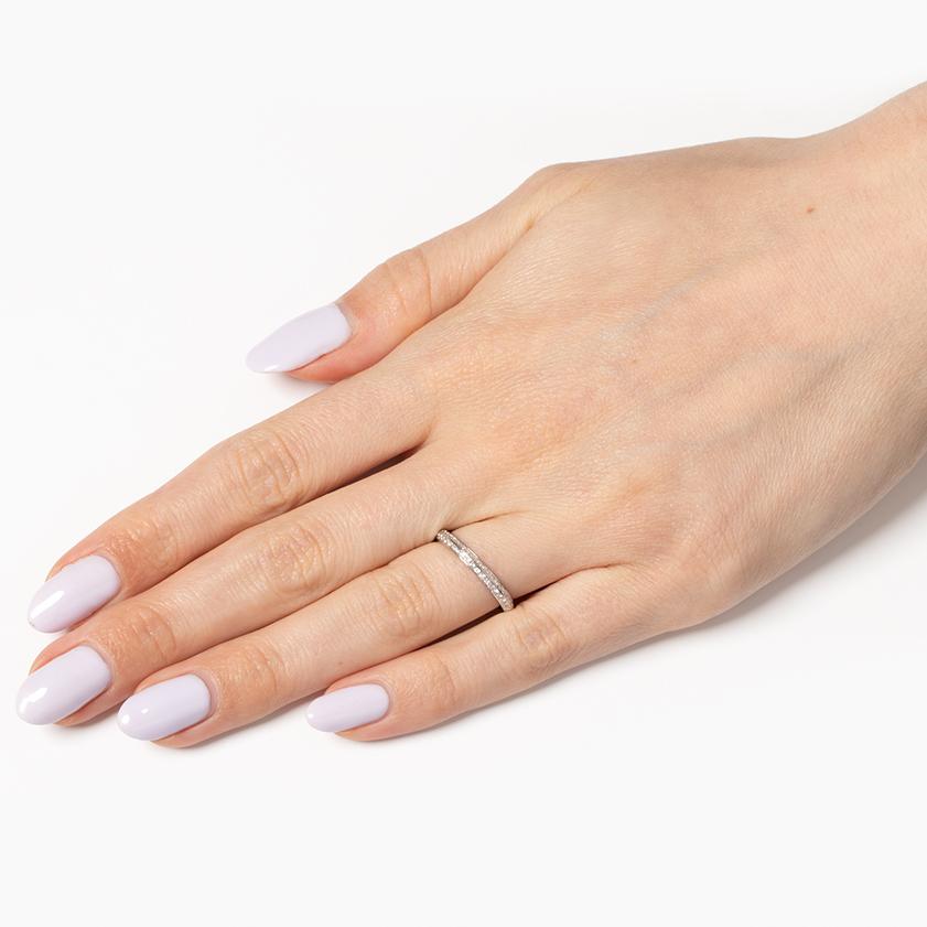 Boodles 0,29 Karat Diamant „Blütenblatt“ Ehering im Zustand „Gut“ im Angebot in London, GB