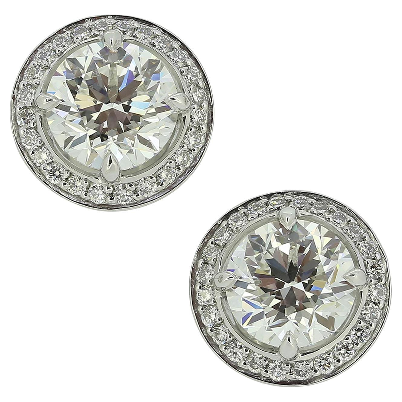 Boodles 3.02 Carat Diamond Cluster Stud Earrings For Sale