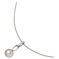 Boodles & Dunthorne 18 Karat White Gold Cultured Pearl and Diamond Necklace