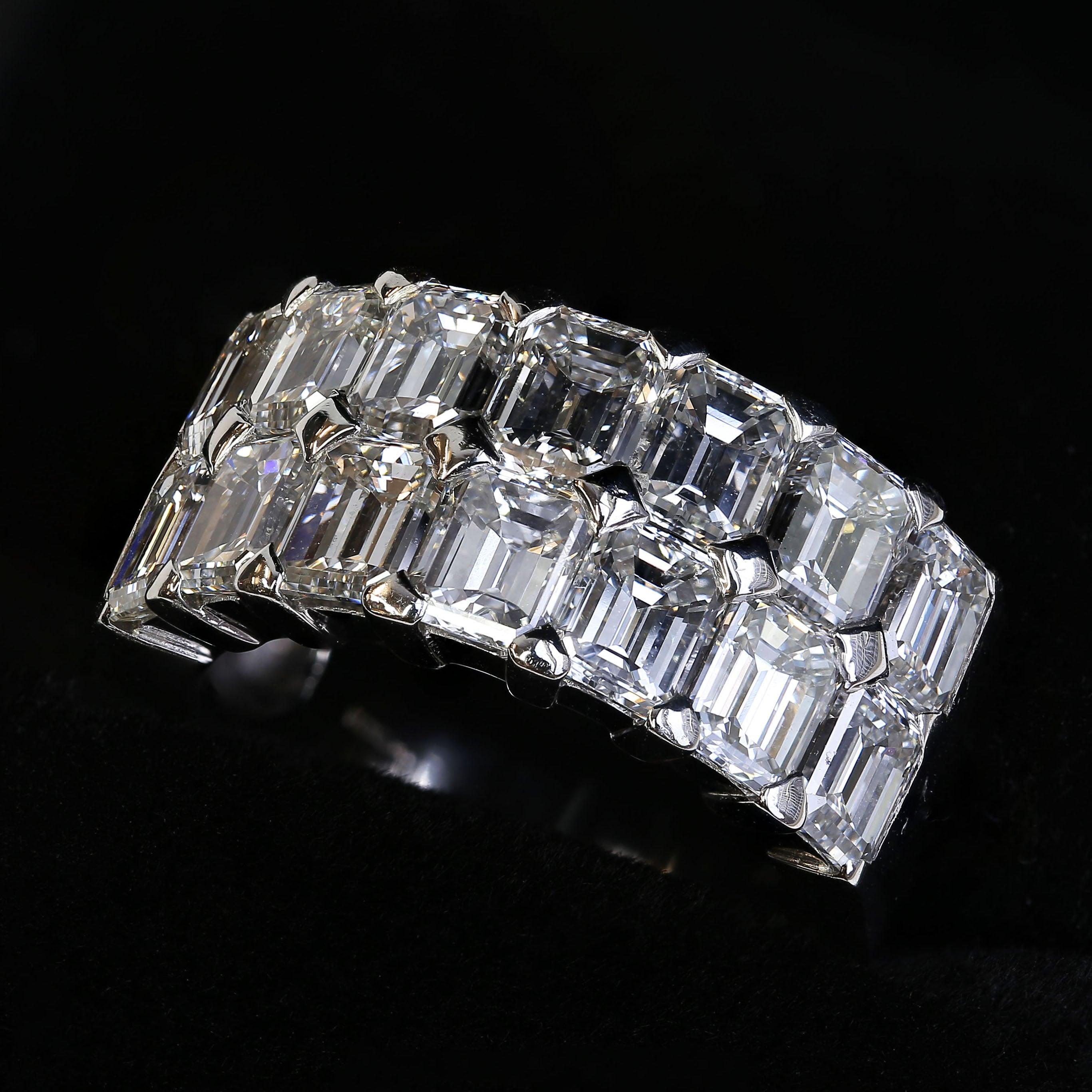 Boodles - Bague à deux rangs de diamants taille émeraude en vente 1