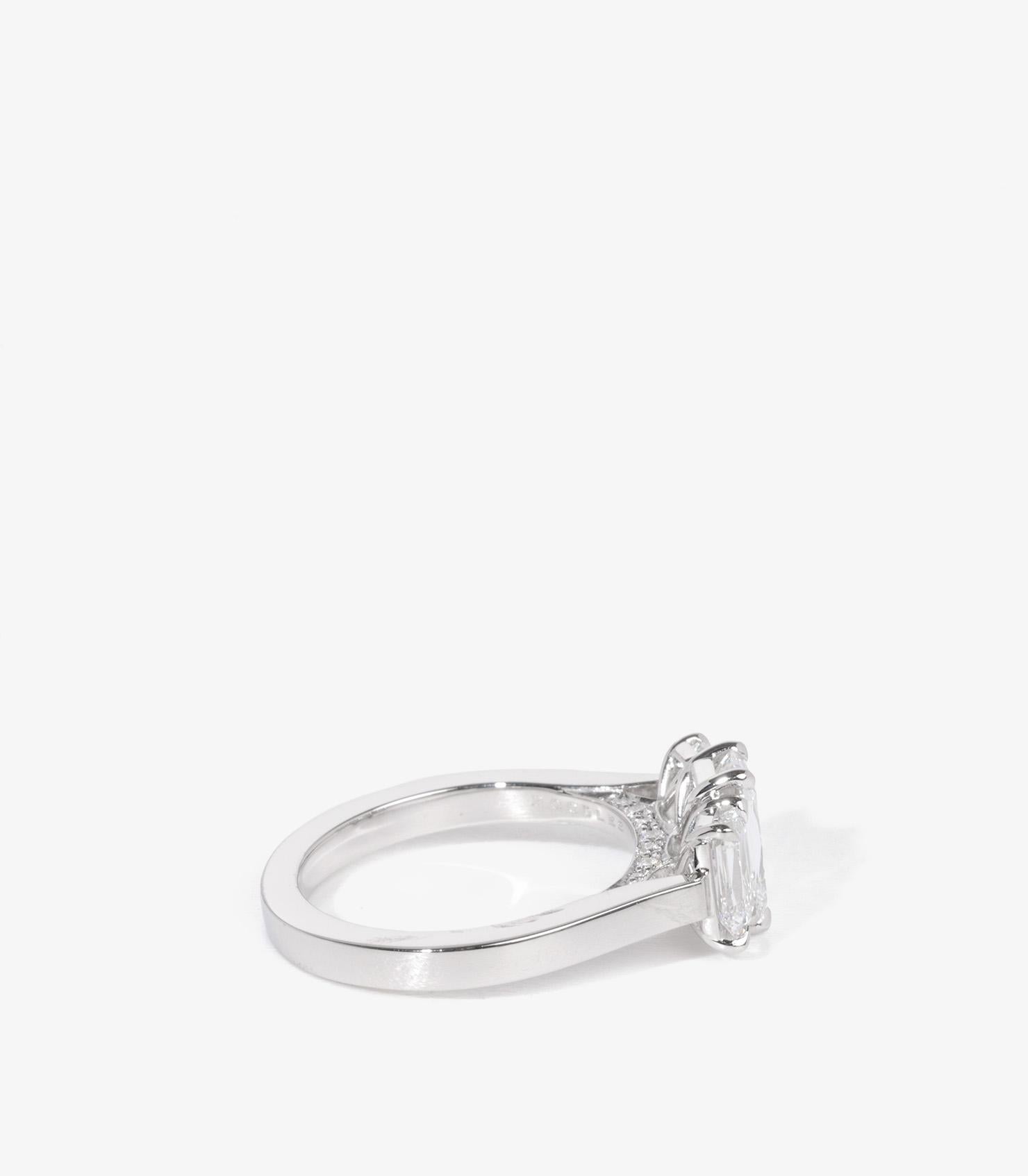 Taille baguette Boodles Trilogy Ashoka Cut Platinum Diamond Engagement Ring (bague de fiançailles)