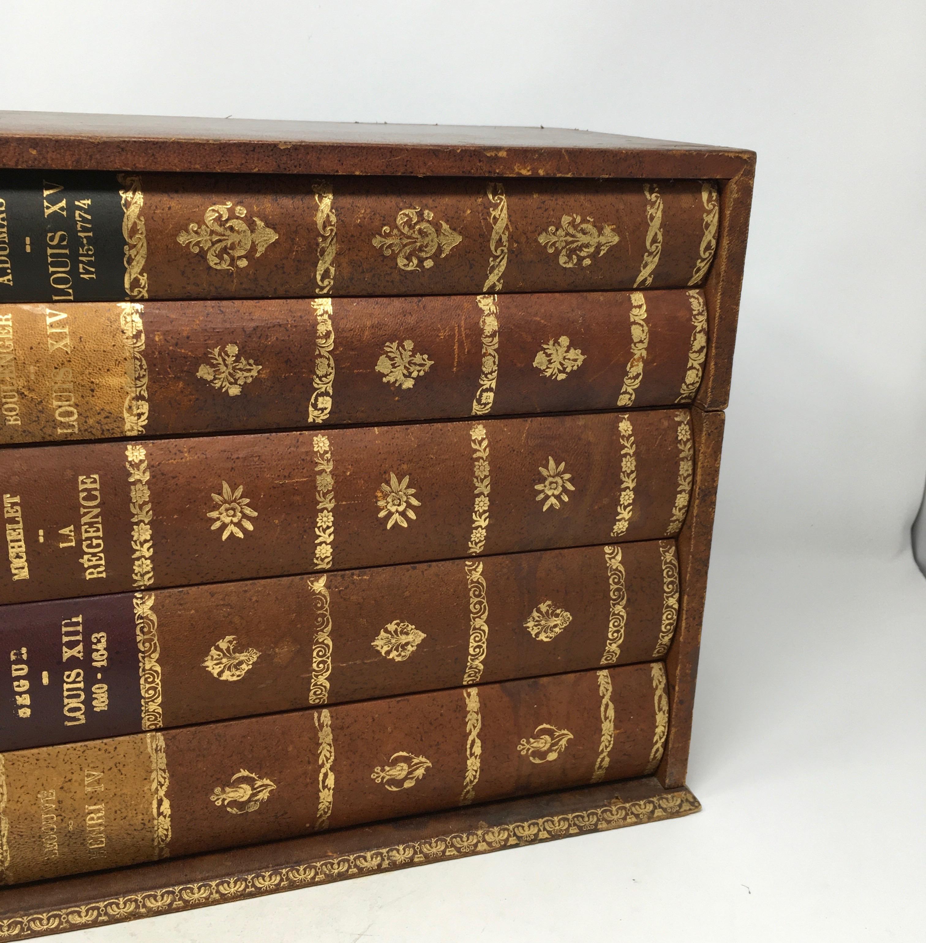 20ième siècle Boîte à livres française ancienne en vente