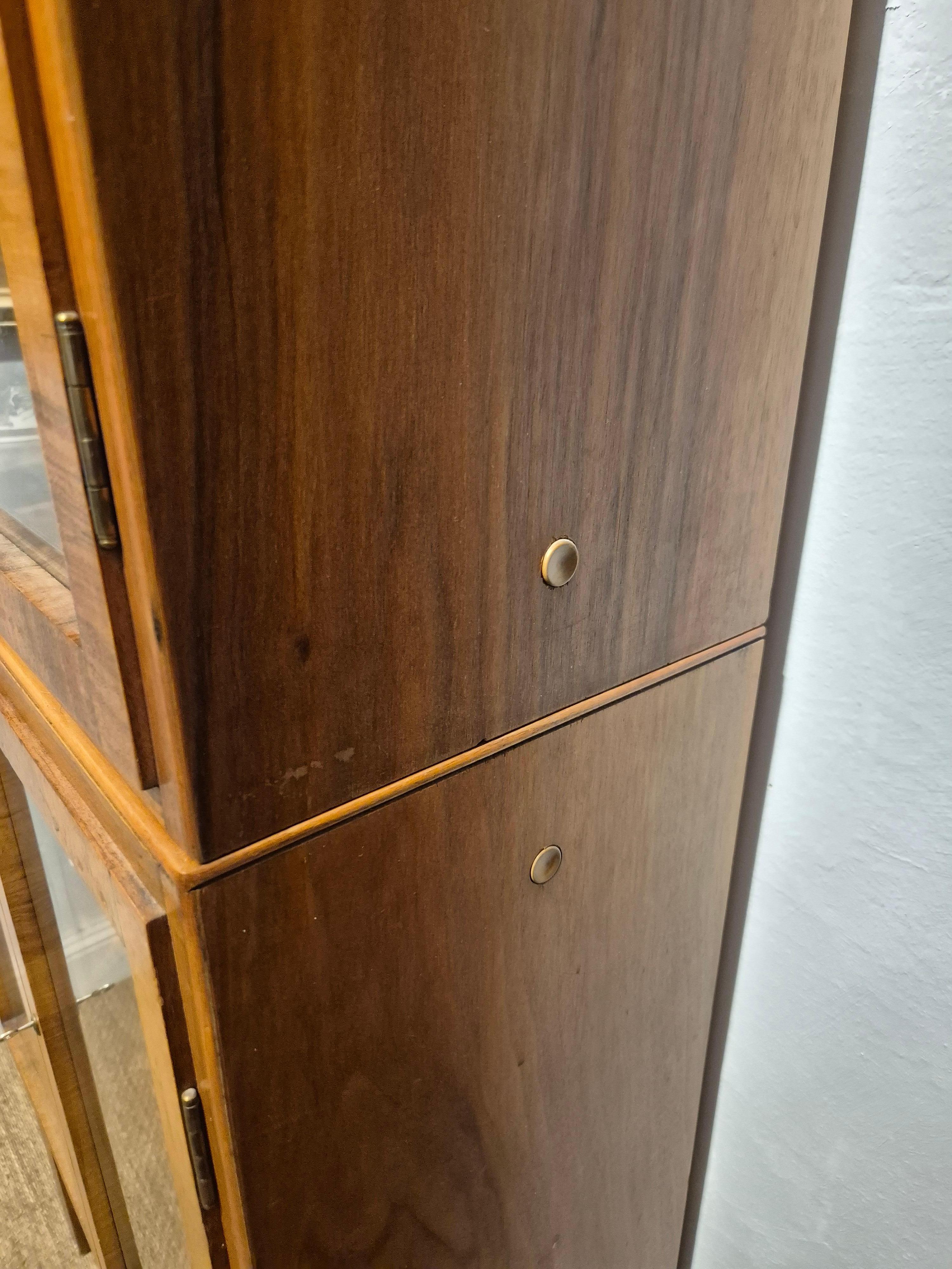 Librerie / vetrine in noce di Brumax, Germania anni '30 in vendita 4