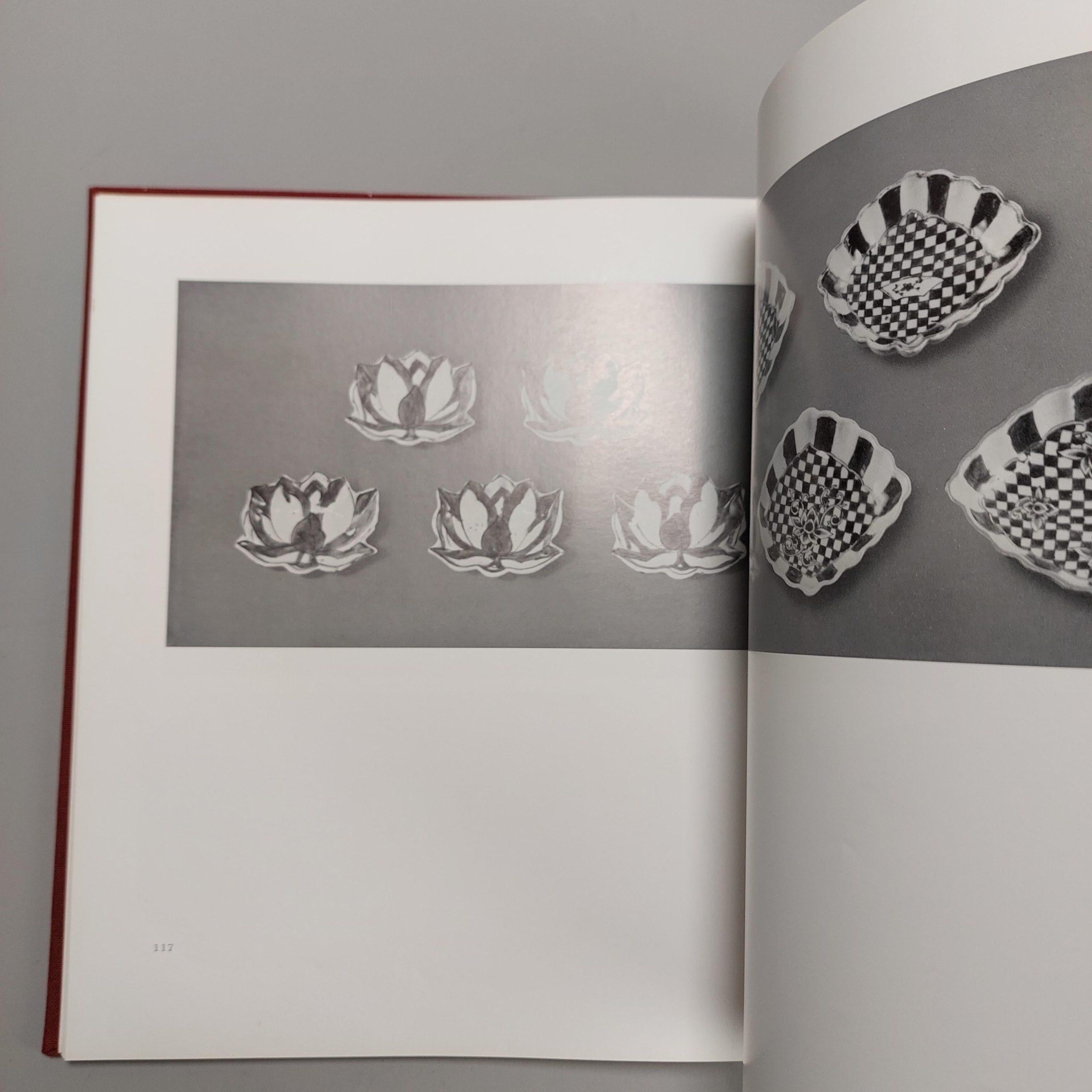 Japanese Book Chinese Porcelain, Ko Sometsuke from the Kitaoji Rosanjin Collection, 1978 For Sale