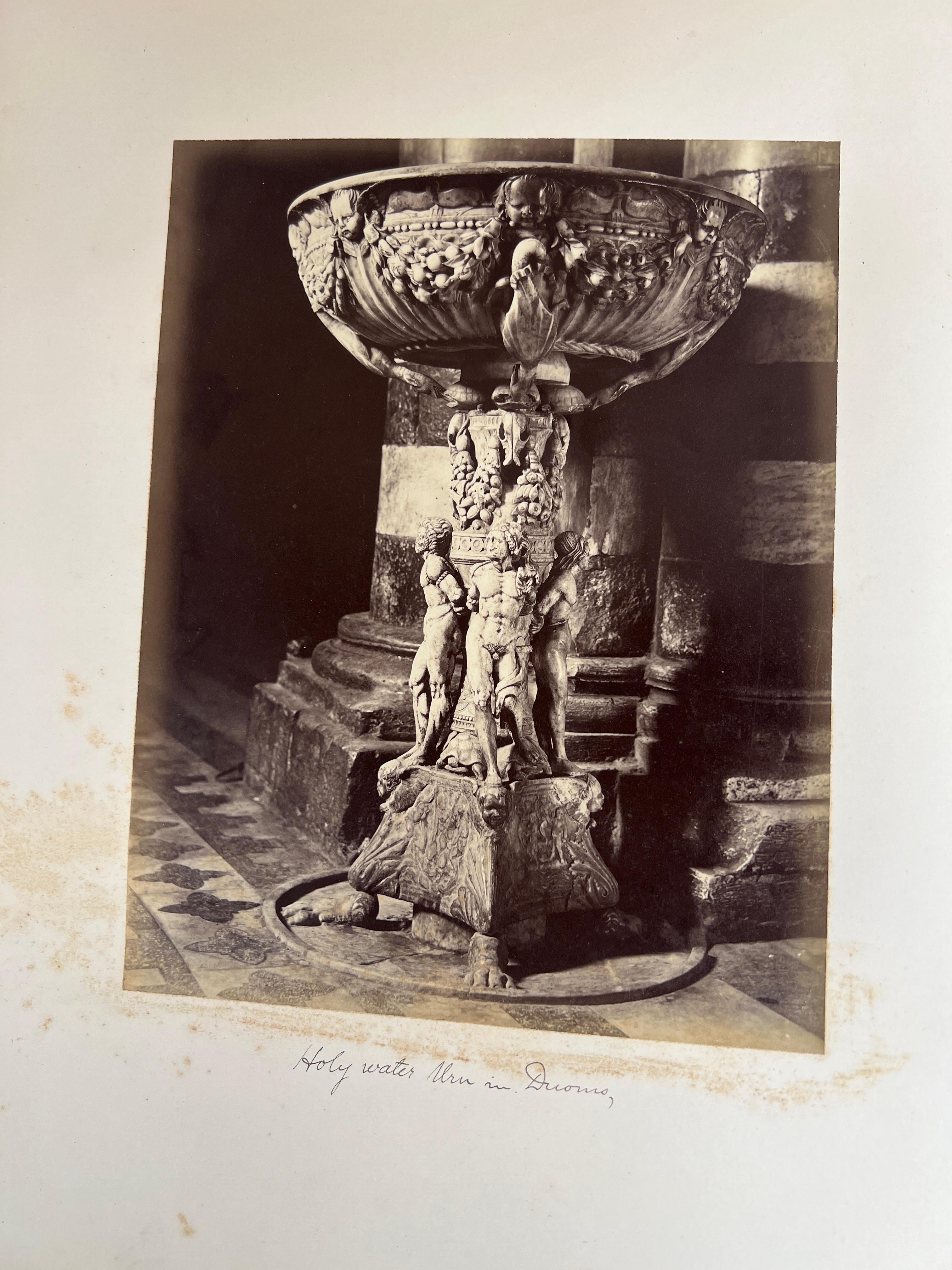 Livre contenant 47 photographies à travers la Syrie, l'Égypte et plus encore C. 1875 Felix Bonfils ? en vente 4