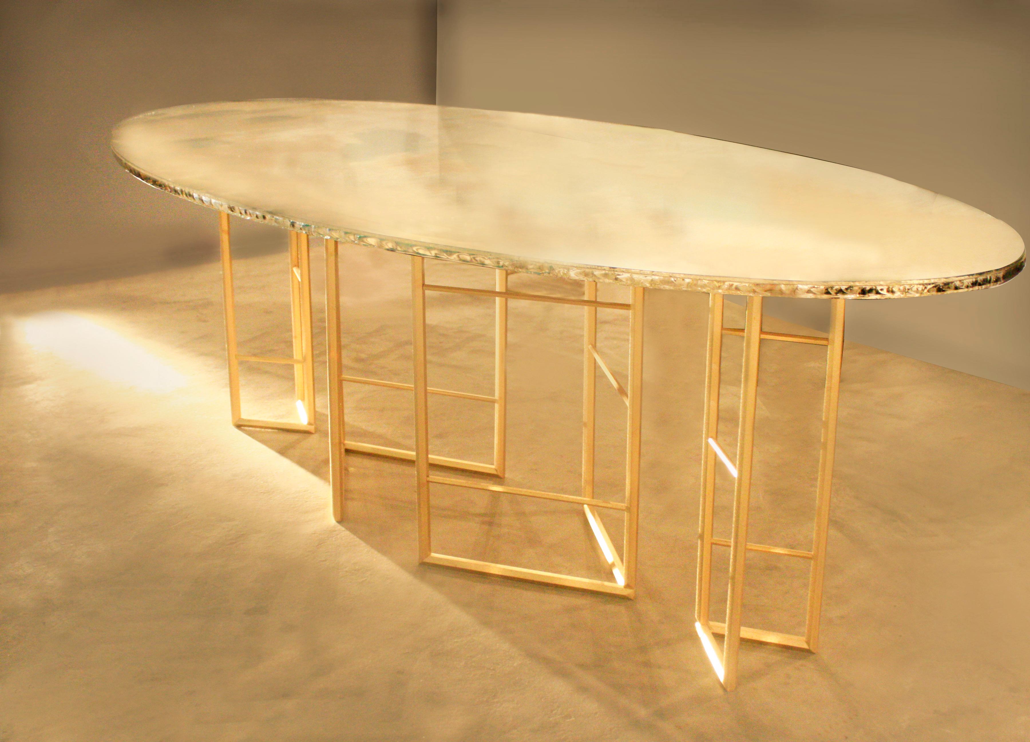 Table de salle à manger contemporaine 200 cm en verre argenté, pieds en forme de losange en vente 3