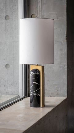 Lampada da tavolo Book Ends di Square in Circle