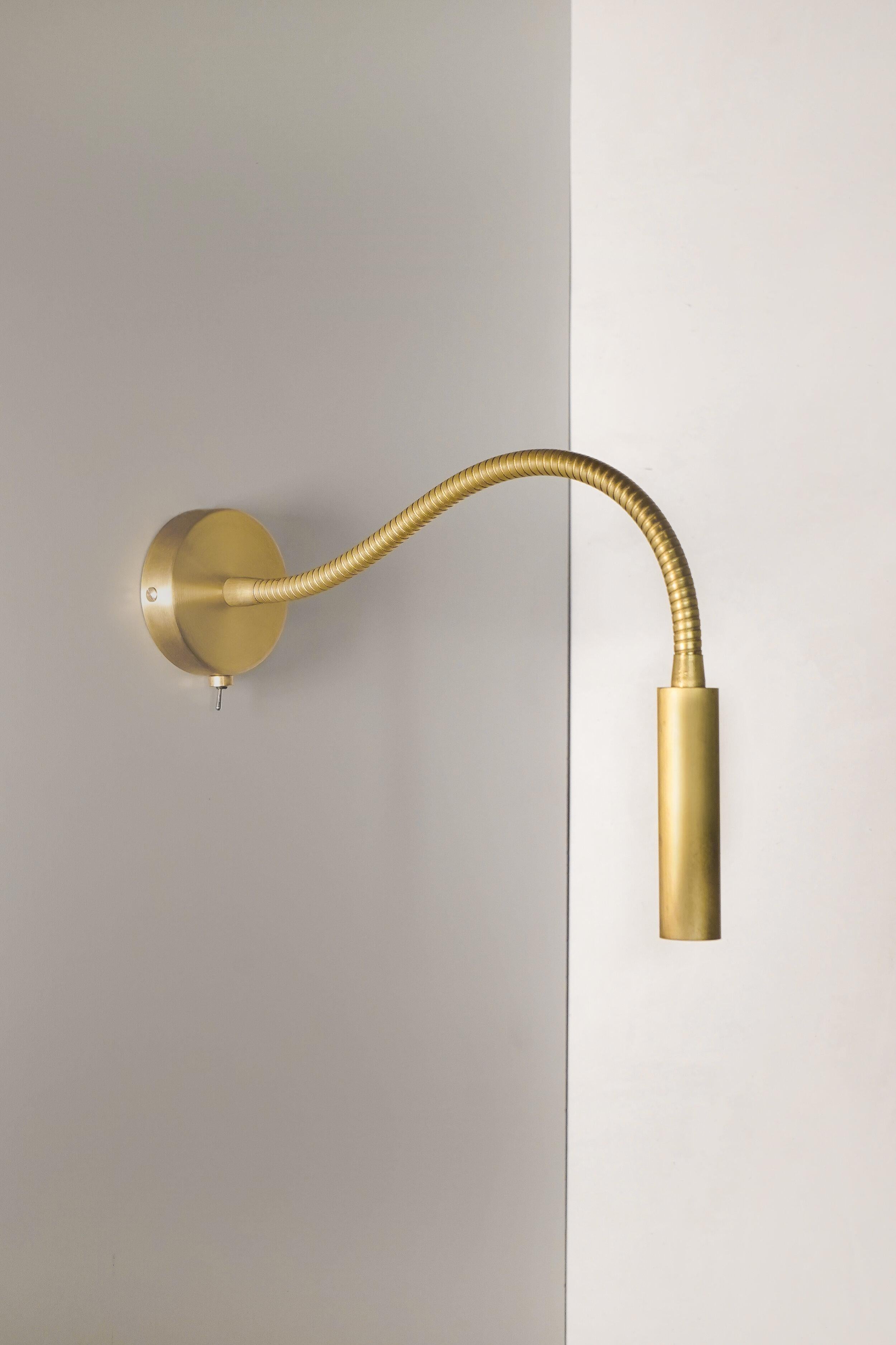 Book Flexo switch wall light by Contain
Dimensions: D 2.5 x W 8 x H 46.5 cm (standard length)
Materials: Brass.
Available in different finishes.

All our lamps can be wired according to each country. If sold to the USA it will be wired for the