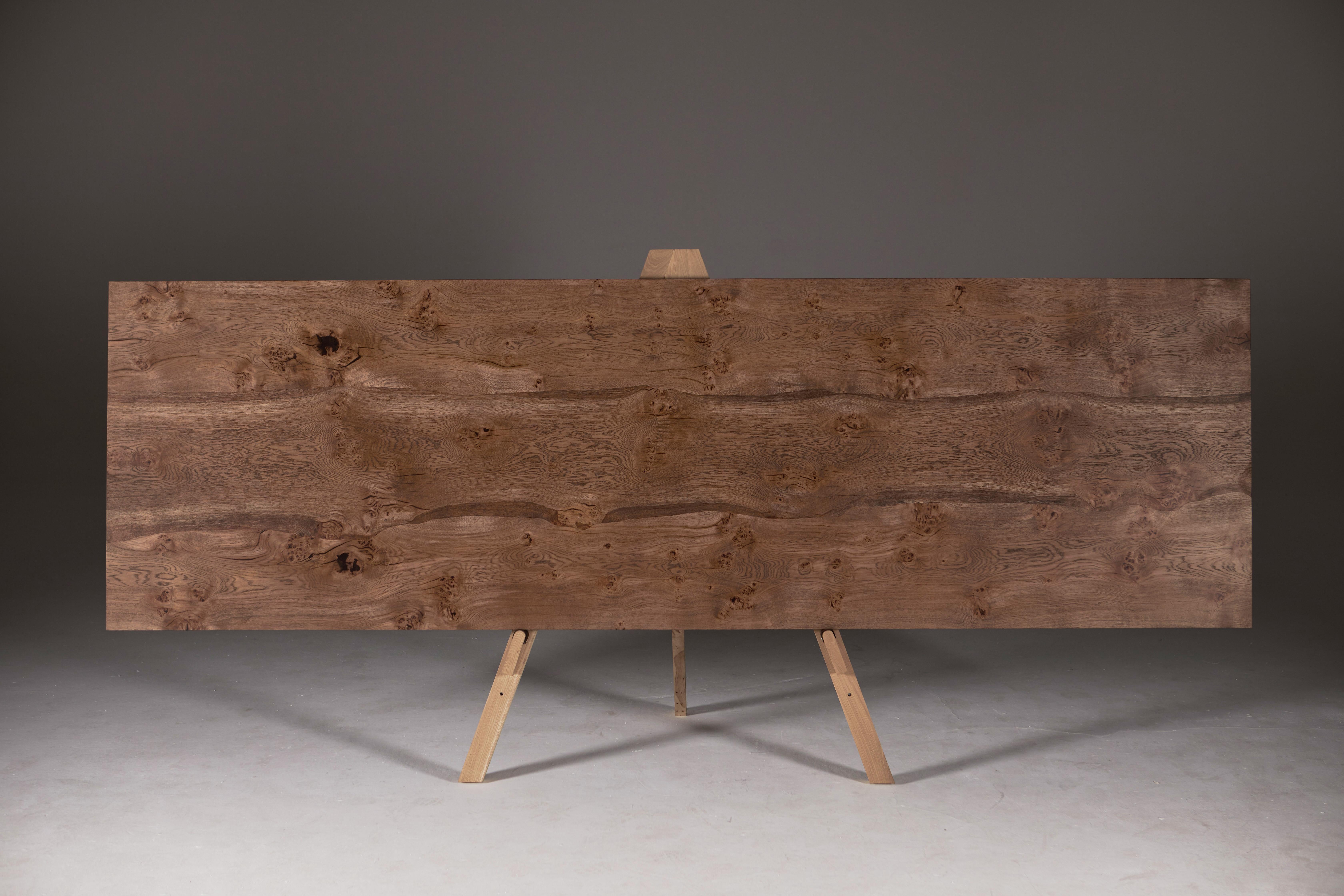 Table à rallonge assortie en chêne anglais massif en vente 11