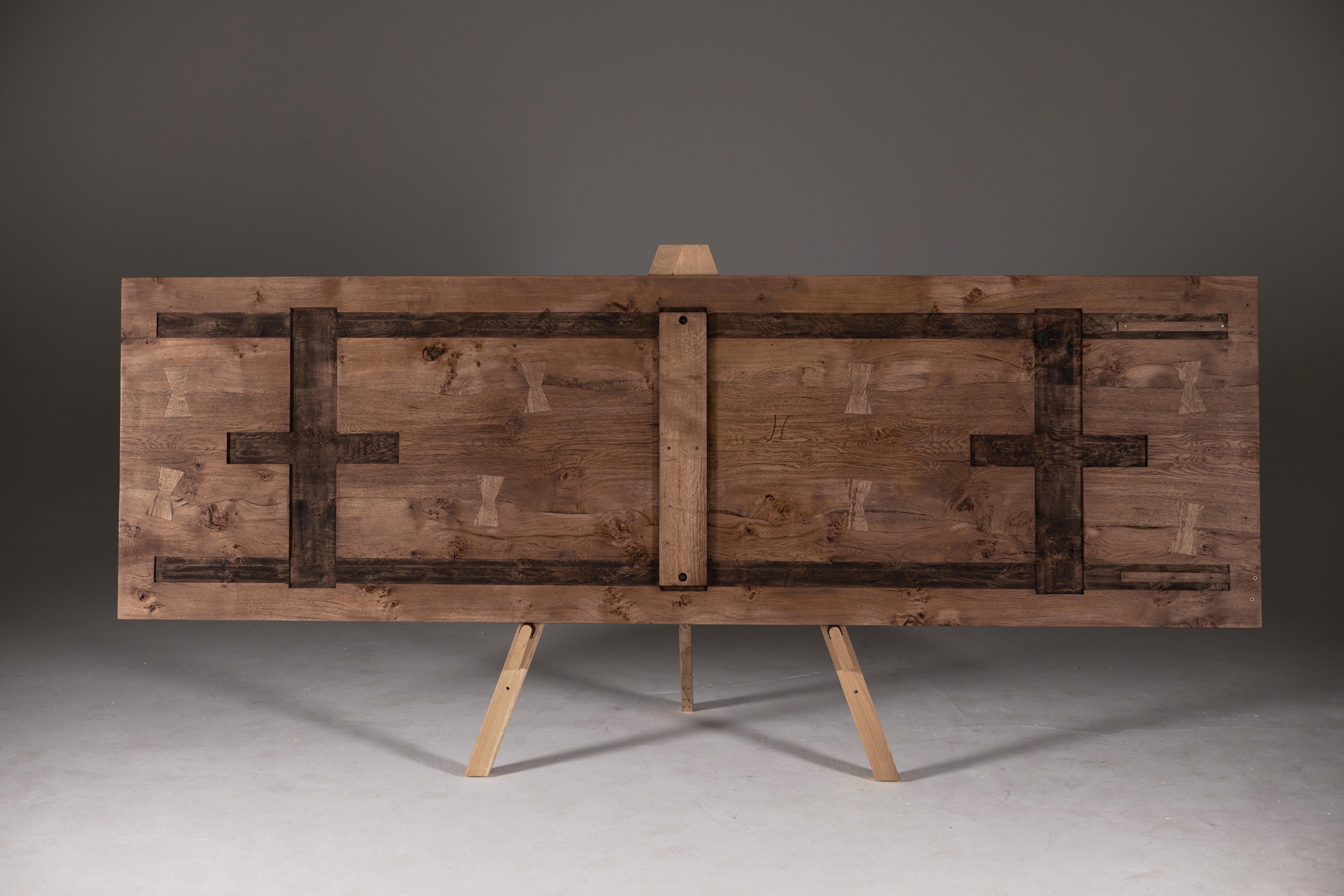 Table à rallonge assortie en chêne anglais massif en vente 12