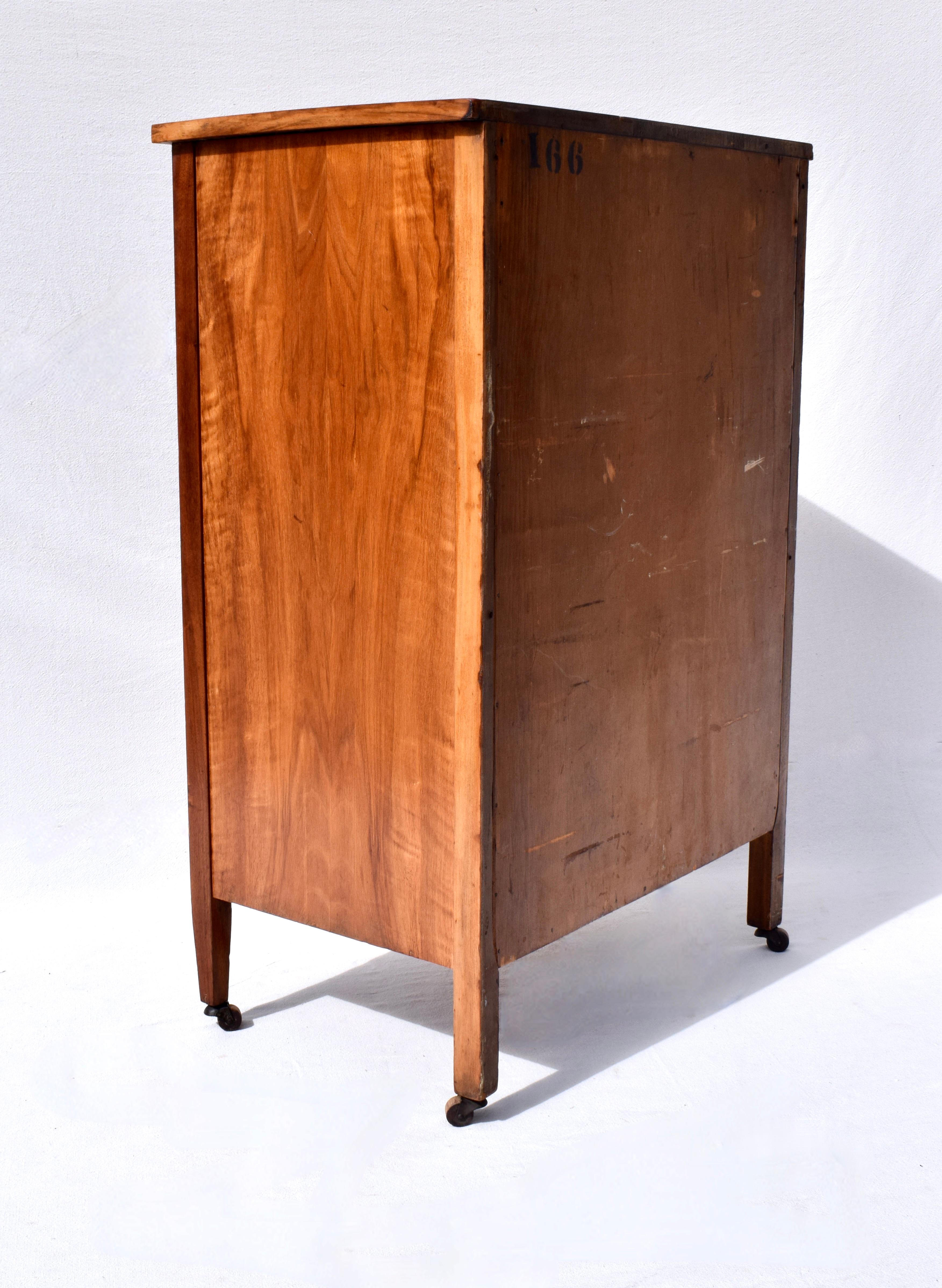Book-Matched Flame Mahogany Chest of Drawers on Casters 5