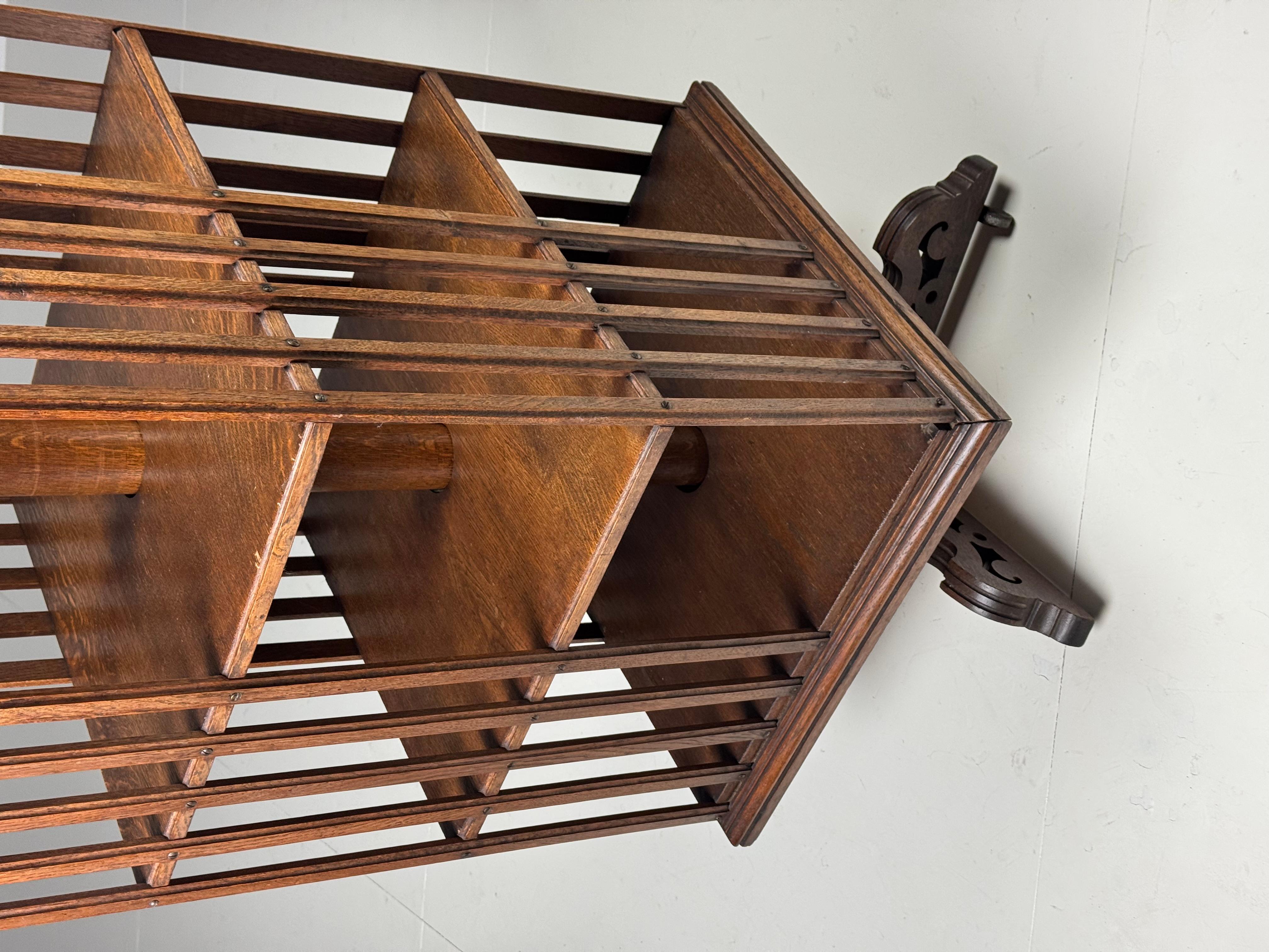 Book mill, oak, circa 1900 In Good Condition For Sale In MILL, NL