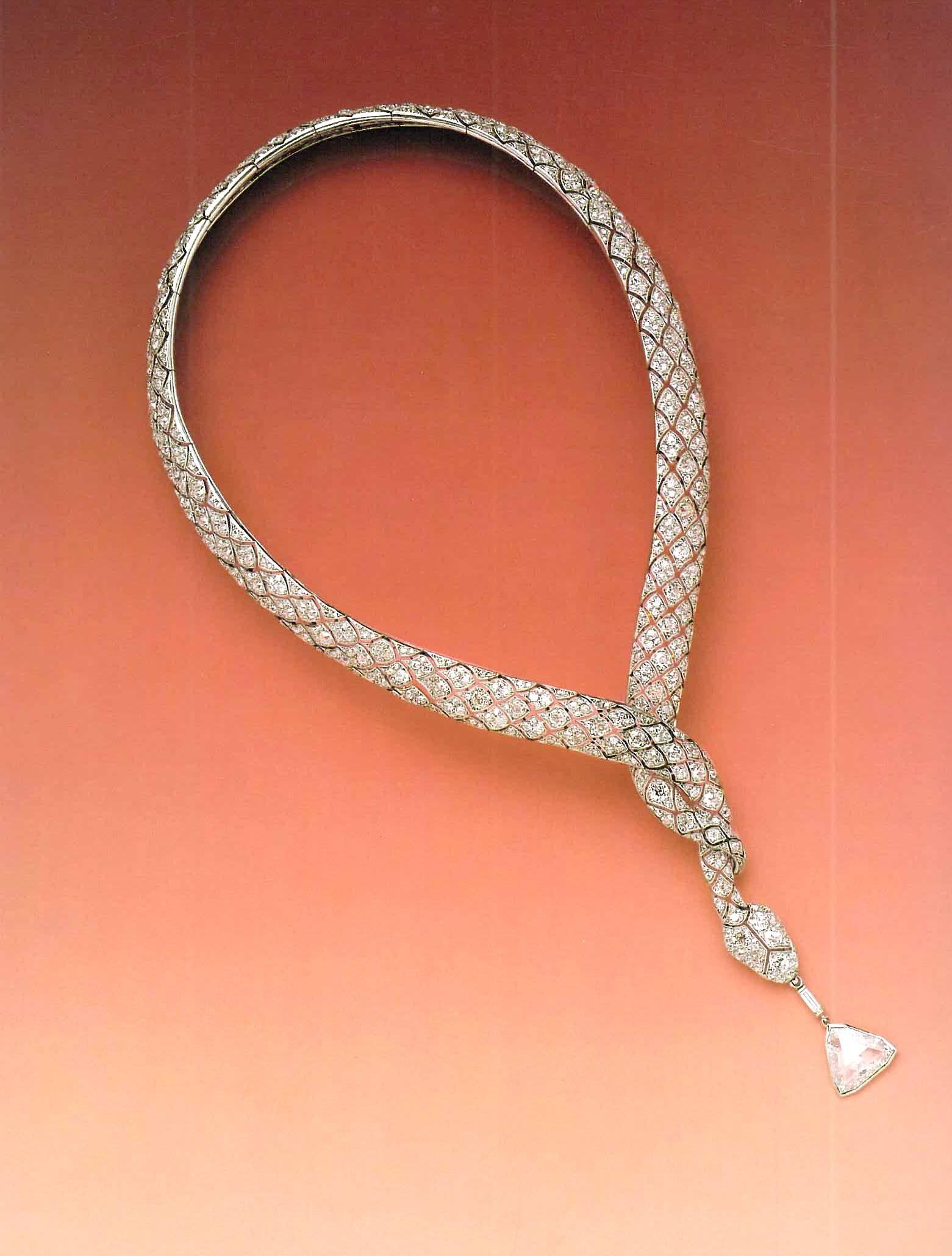 Platin von Cartier: Triumph of the Jewelers Art (Buch) im Zustand „Gut“ im Angebot in North Yorkshire, GB