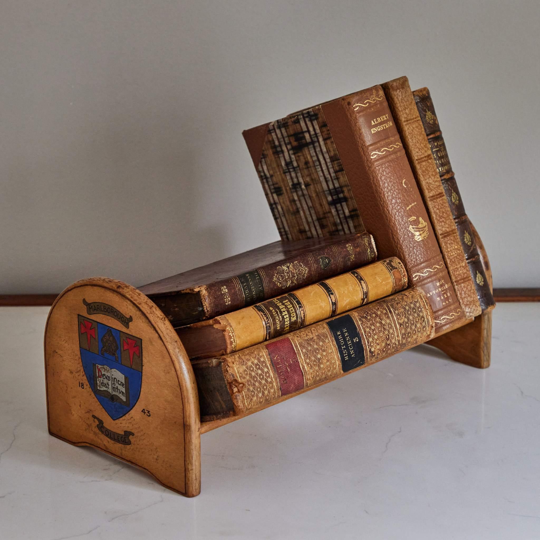 Book Rest In Good Condition For Sale In Los Angeles, CA