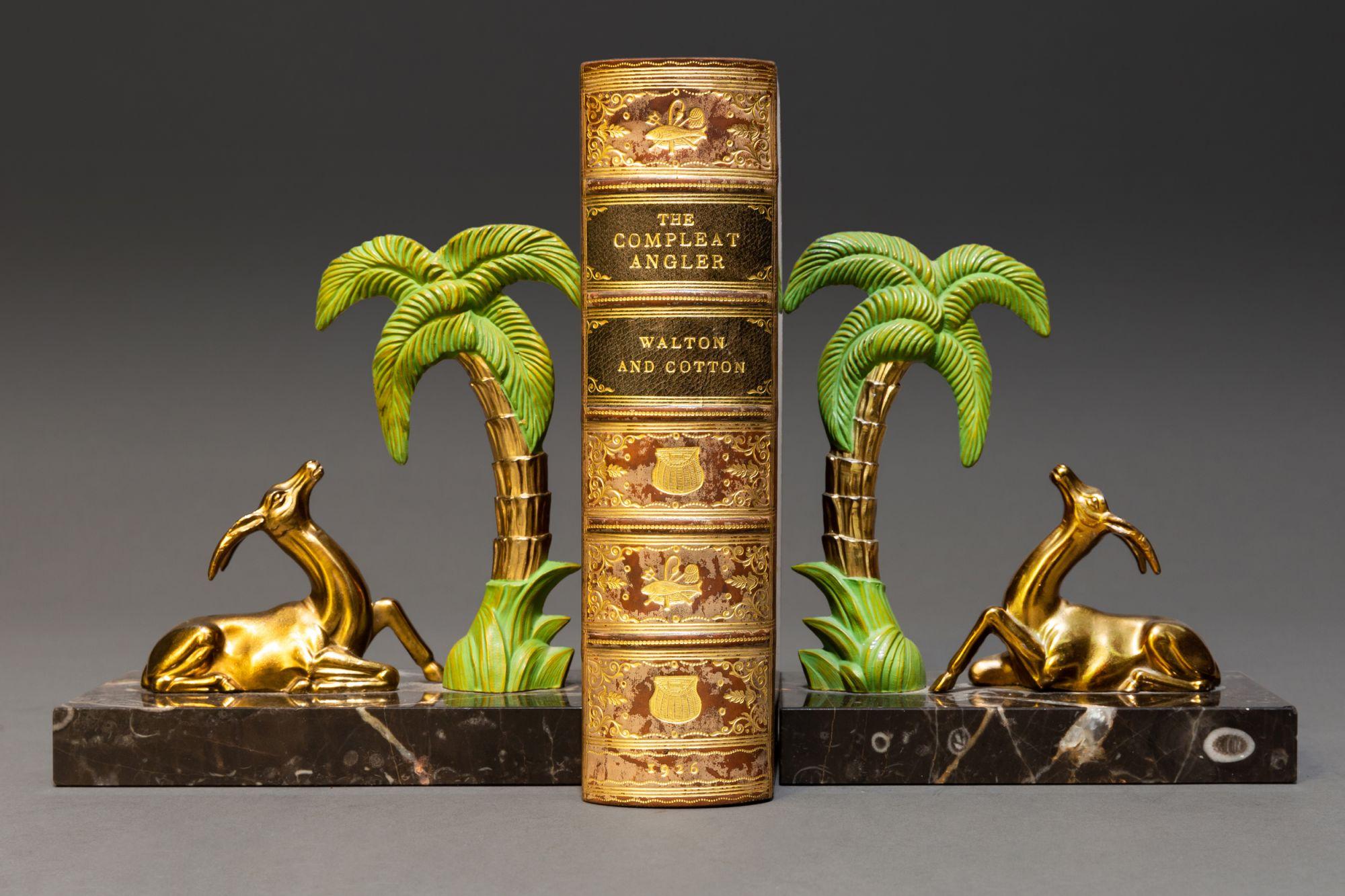 'Book Sets' 1 Volume, Izaak Walton & Charles Cotton, The Compleat Angler In Good Condition In New York, NY