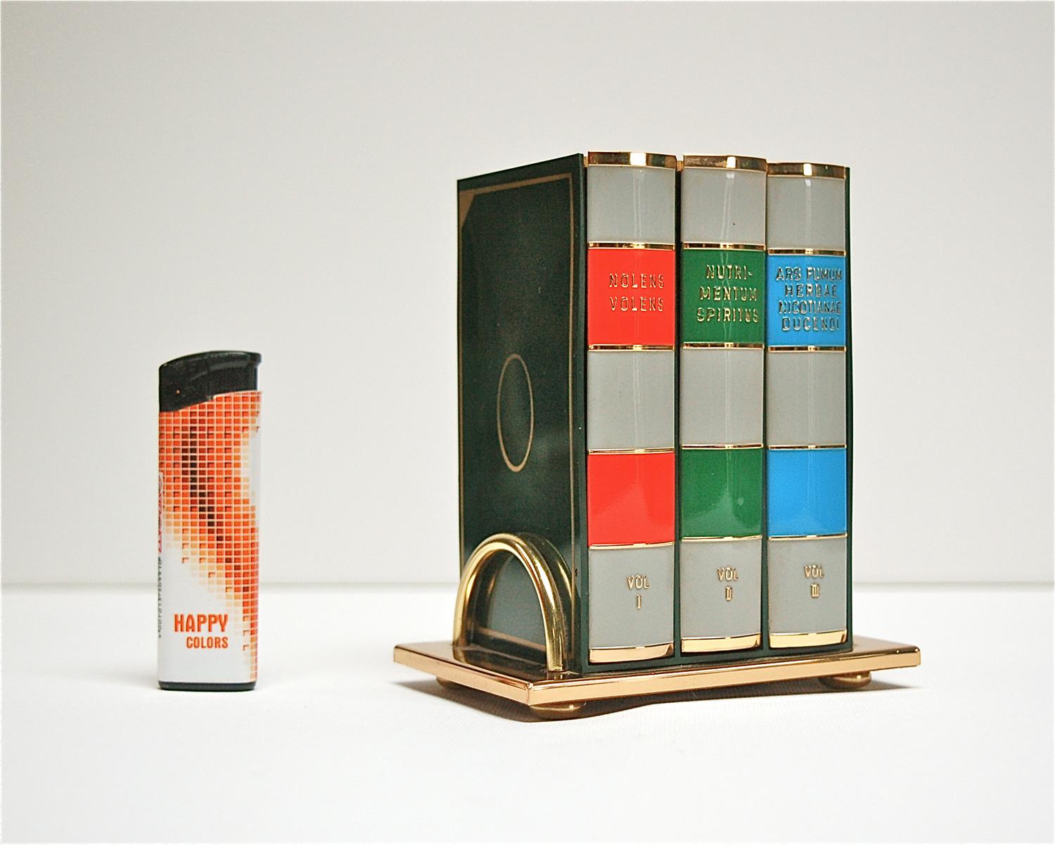 Book Themed Cigarette Holder, Mid-20th Century In Good Condition In Noorderwijk, BE