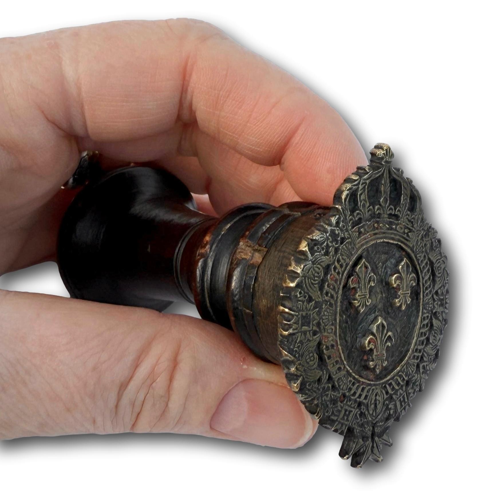 Cachet de reliure aux armes du roi Charles X. France, Paris, c. 1824-1830. Unisexe en vente