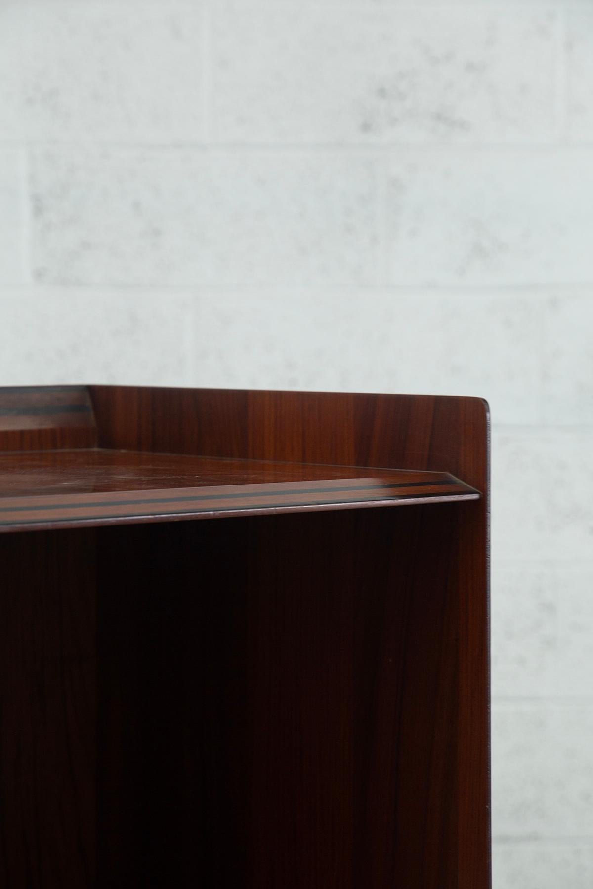 Bookcase Afra e Tobia Scarpa for Max Alto series Artona For Sale 2