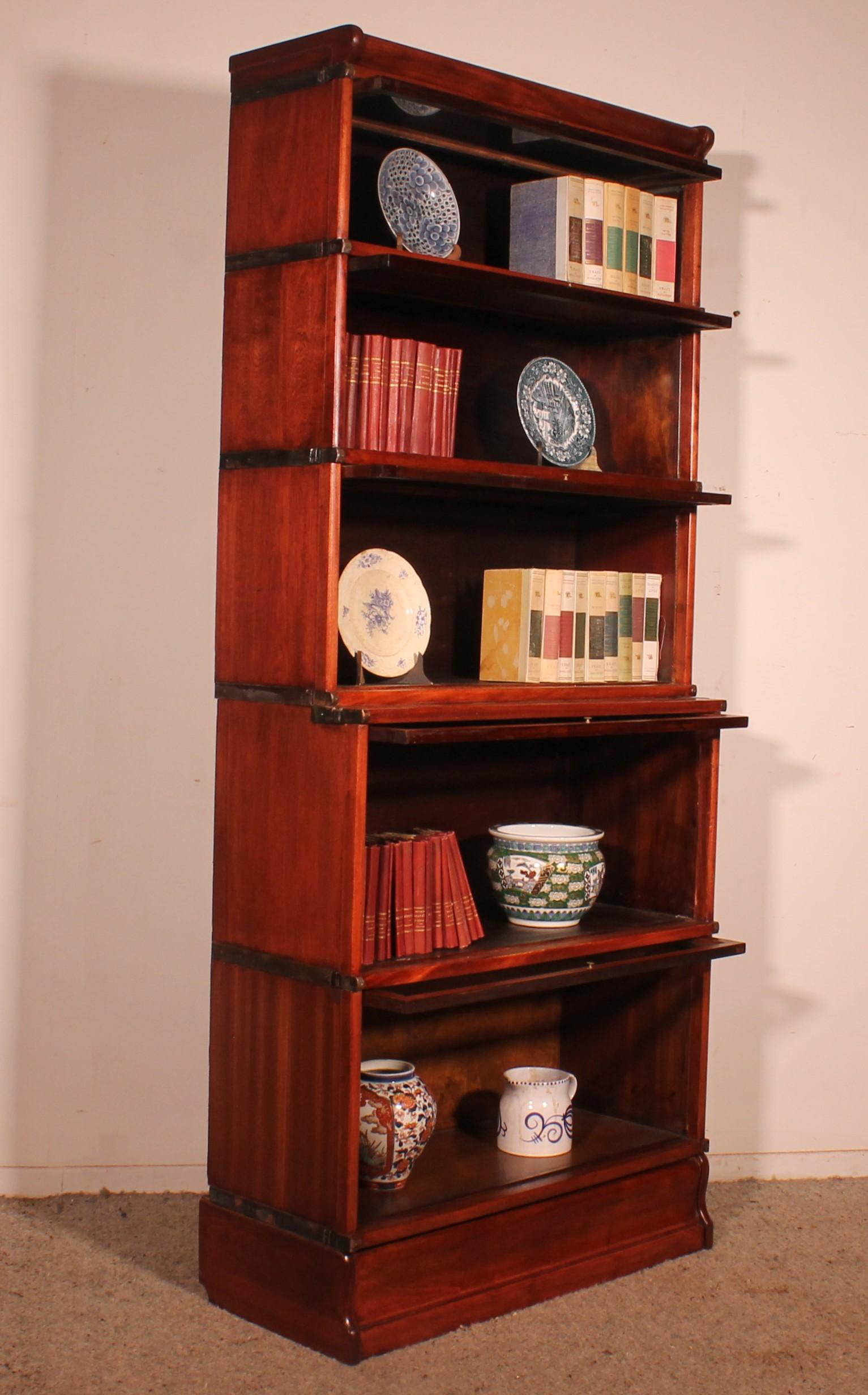 Bookcase Called Stacking Bookcase In Mahogany Of 5 Elements With Extension From In Good Condition For Sale In Brussels, Brussels