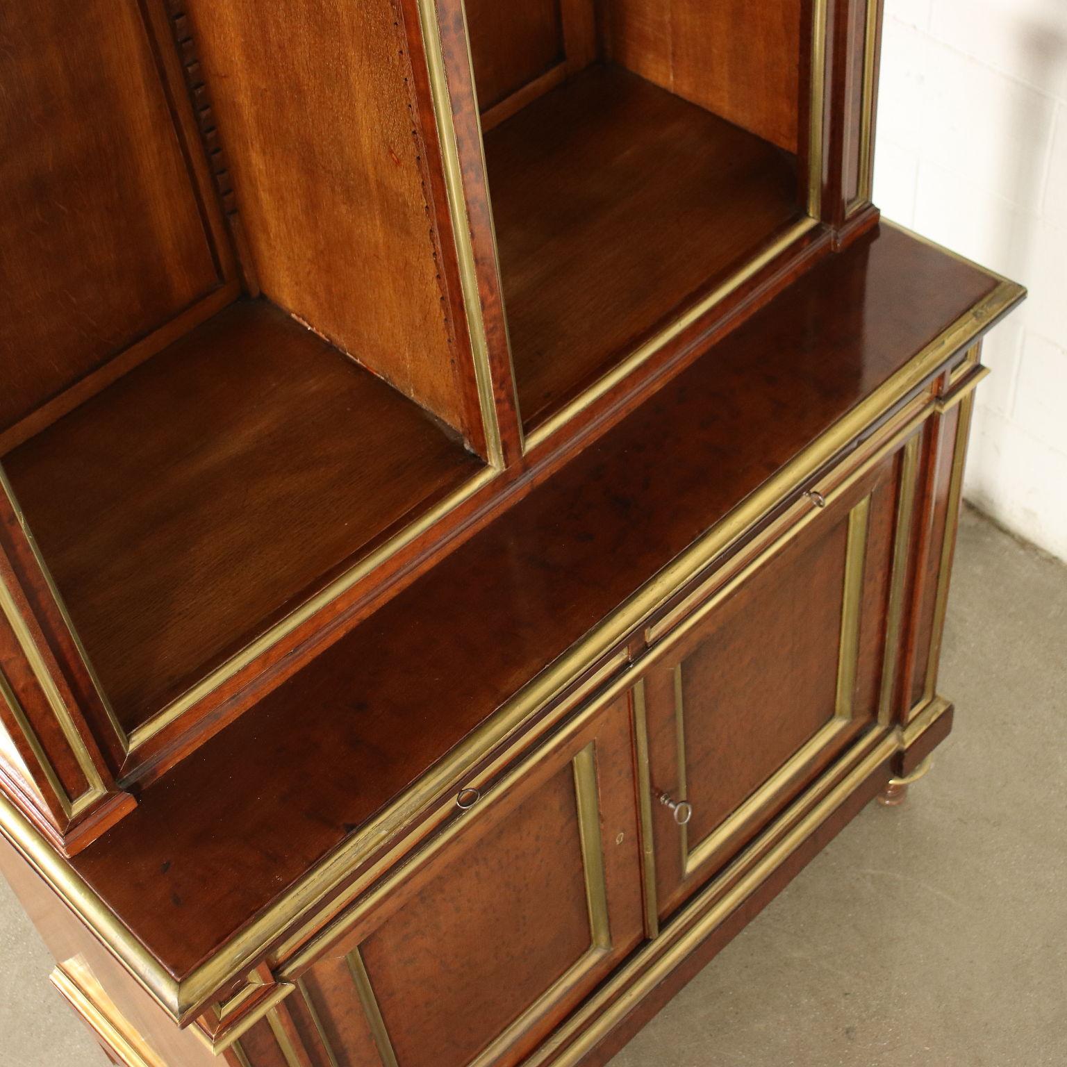 Bookcase Empire Mahogany Veneer Sessile Oak France Early 19th Century For Sale 7