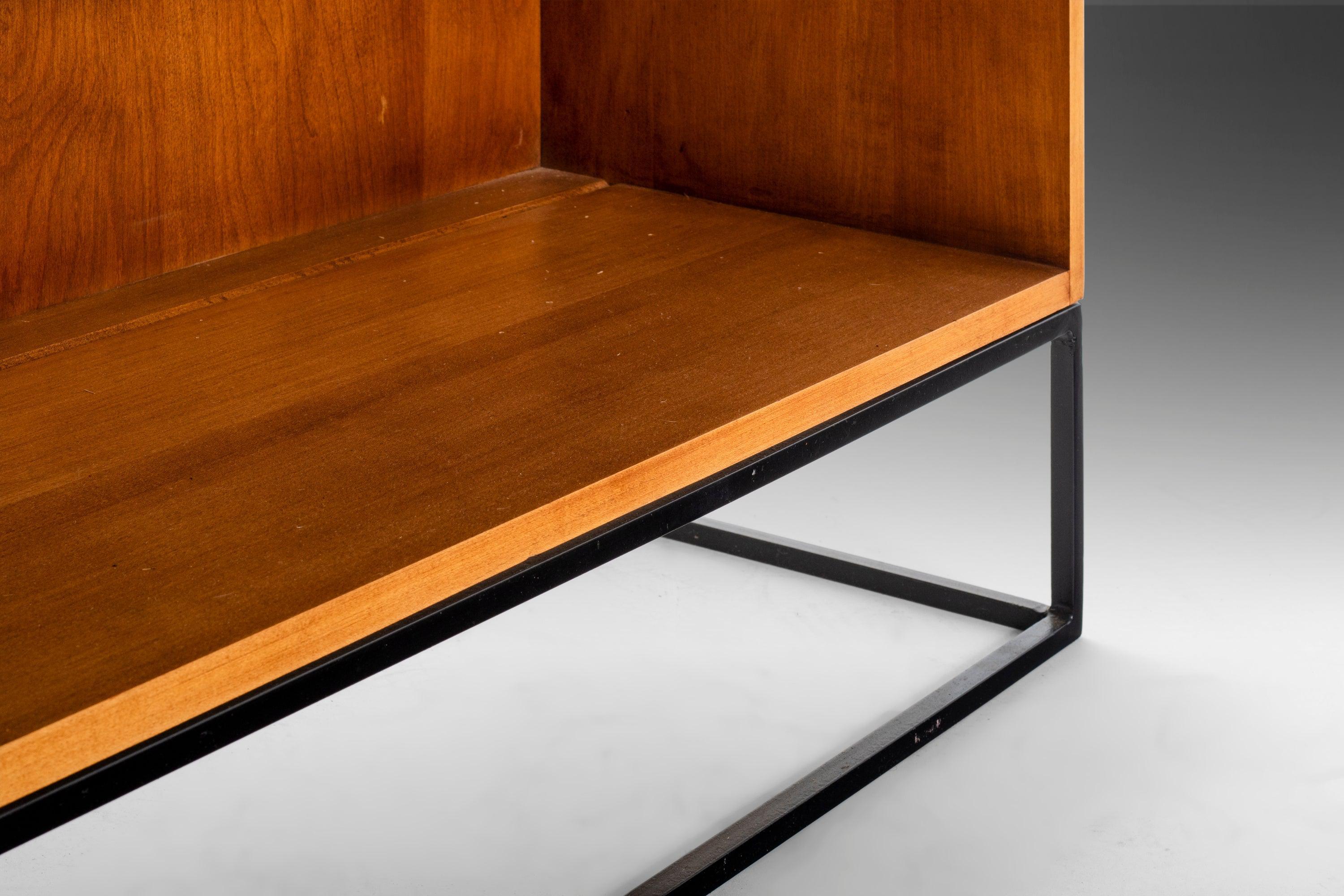 Bookcase / Entry Table by Paul McCobb for Winchendon Planner Group, USA, c. 1960 3