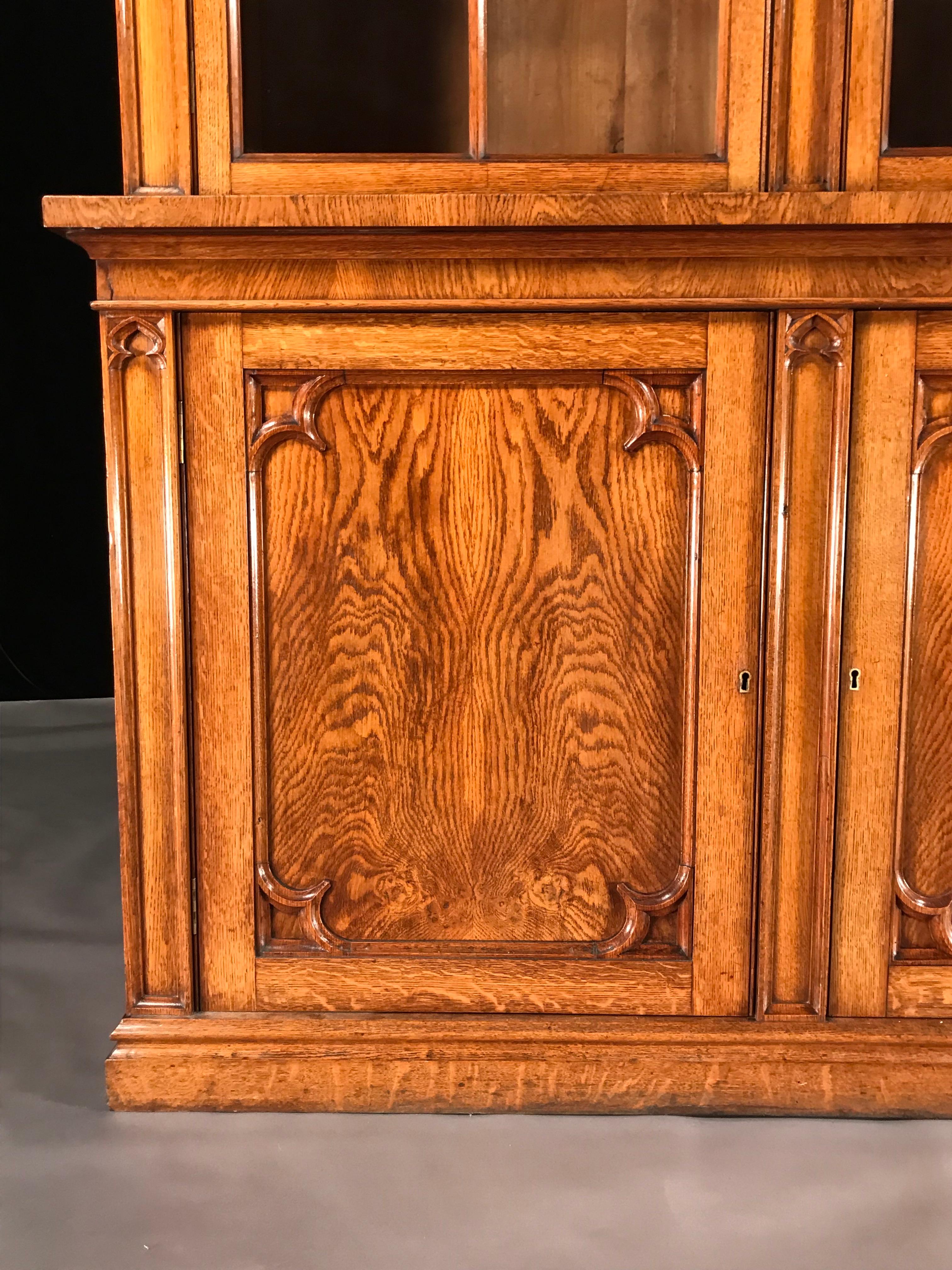 Neogotico Libreria, Vetrata, A libera installazione, A tutta altezza, Gotica, Oak  H271cm 107