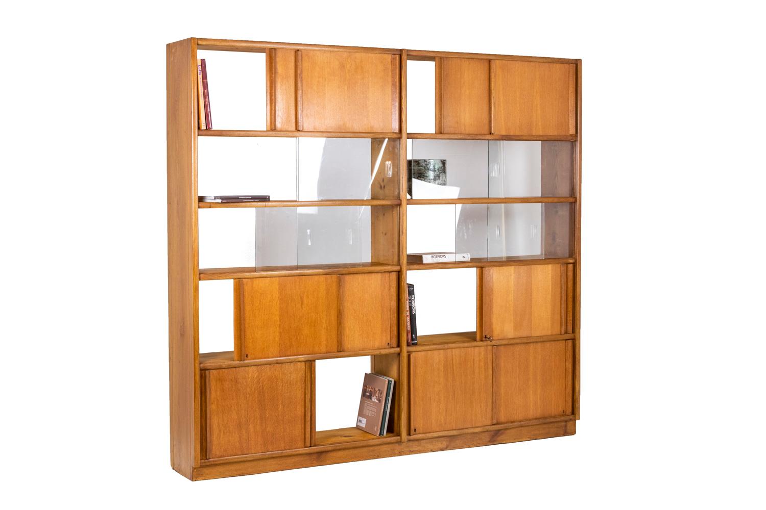 Bookcase in Oak, 1960s In Good Condition For Sale In Saint-Ouen, FR
