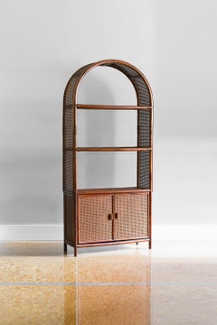 Bibliothèque en jonc, osier et paille de Vienne. Italie 1980