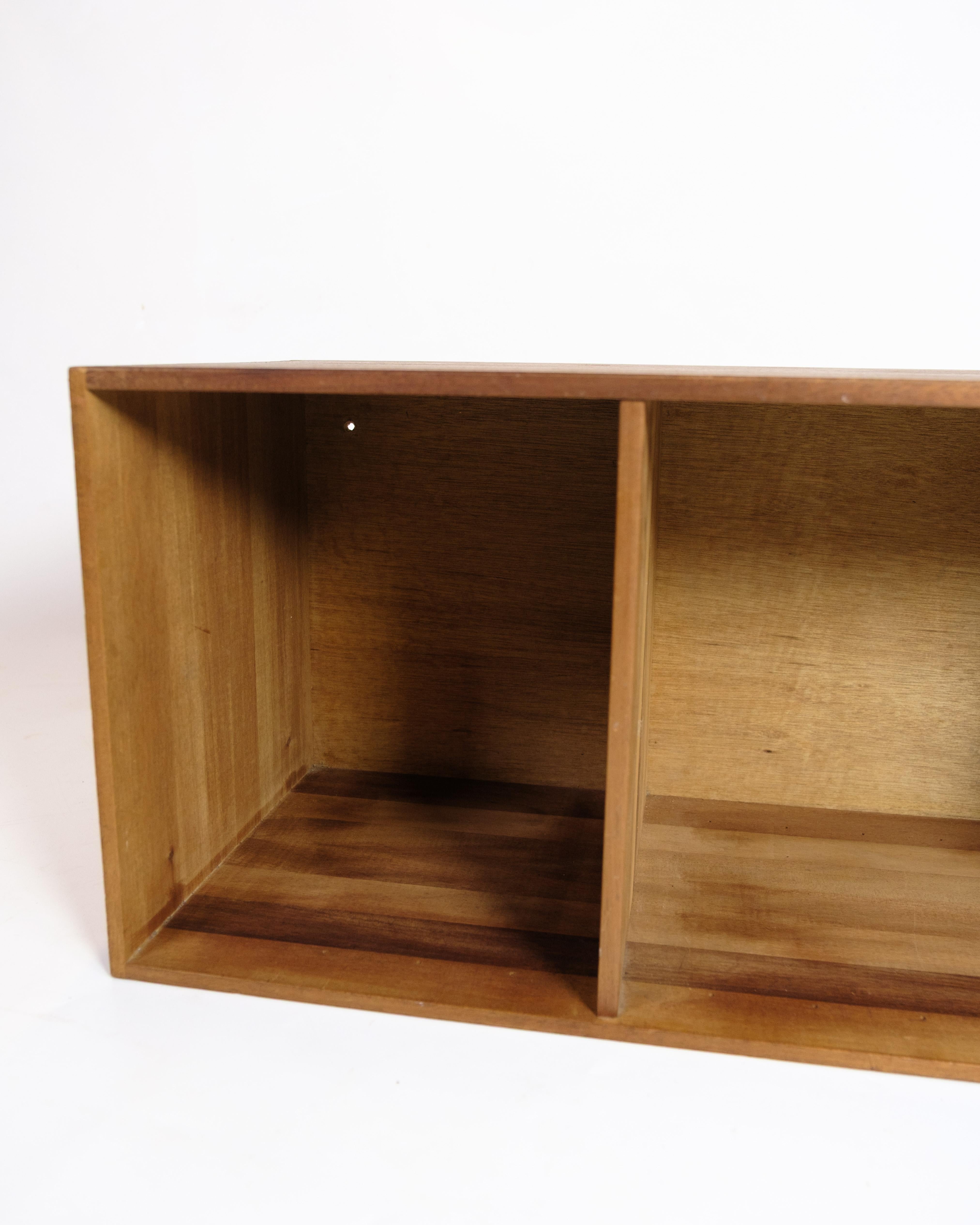 Bücherregal in Teakholz mit Tappede Collections, dänisches Design aus den 1960er Jahren im Zustand „Gut“ im Angebot in Lejre, DK
