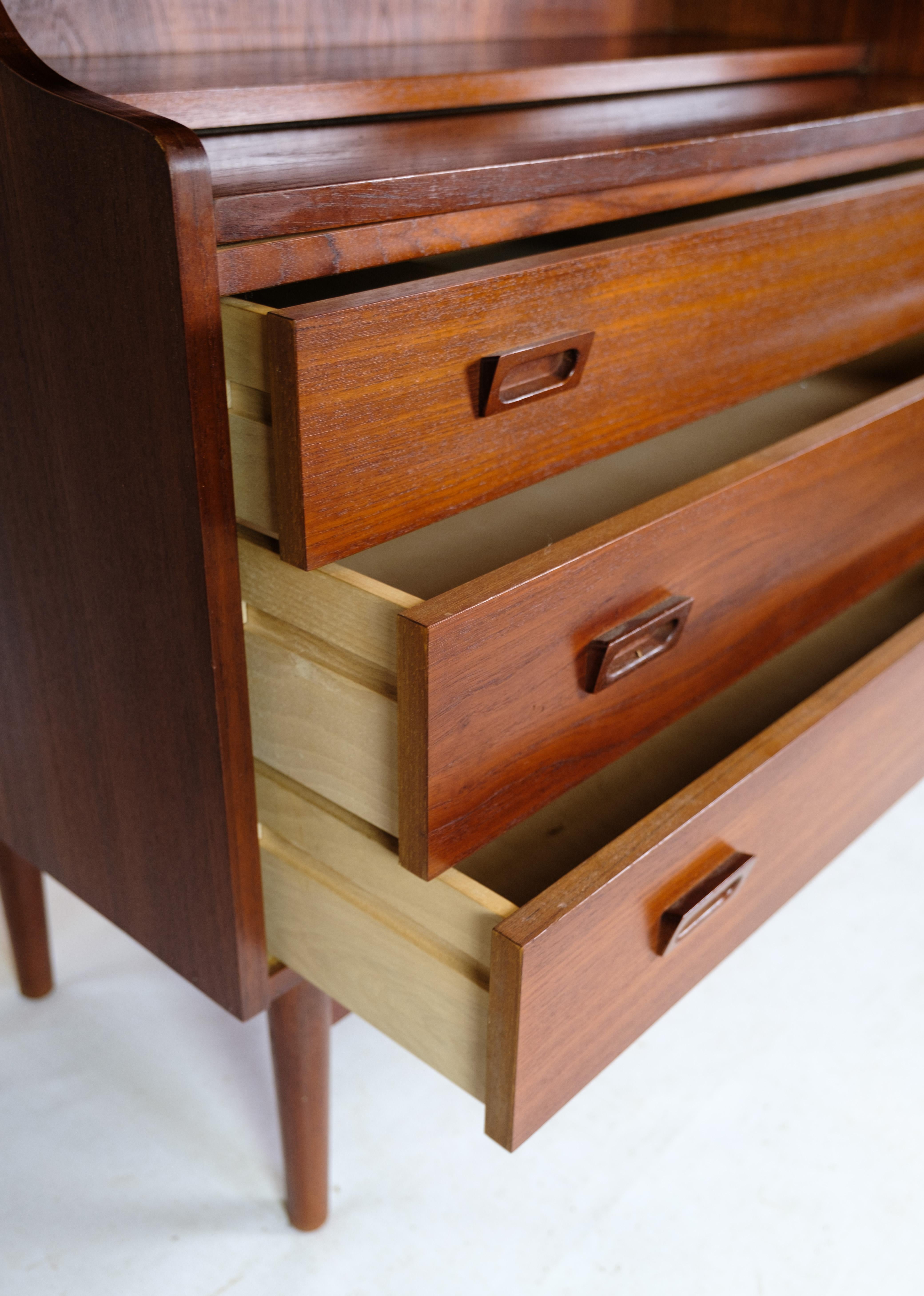 Bookcase In Teak Wood by Johannes Sorth manufactored by Bornholms Møbelfabrik For Sale 5